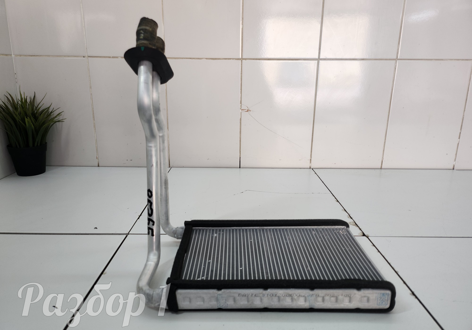 81012000XKZ3EA Радиатор отопителя для Haval M6 II (с 2021)