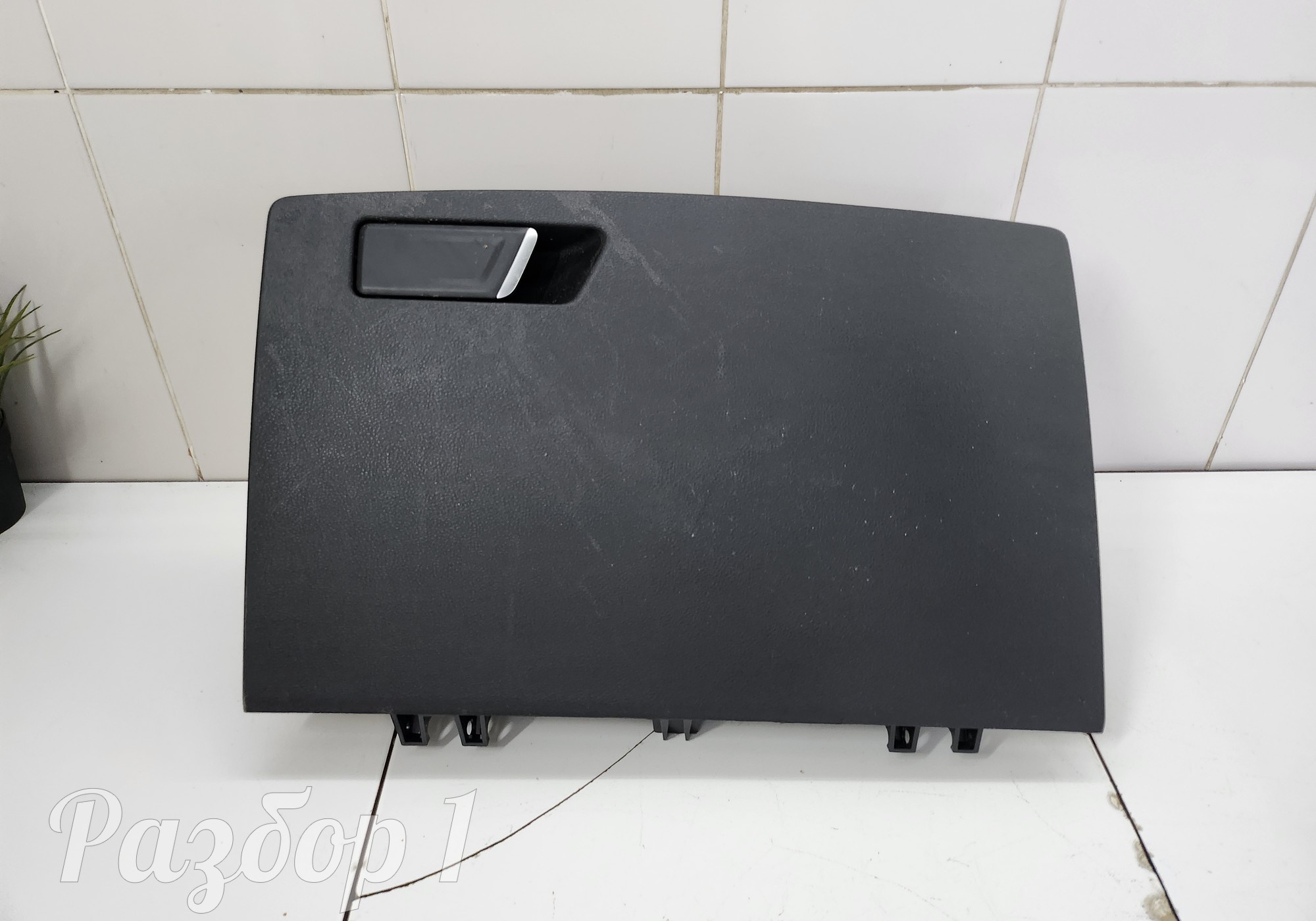 6600089348 Бардачок для Geely Tugella (с 2019)