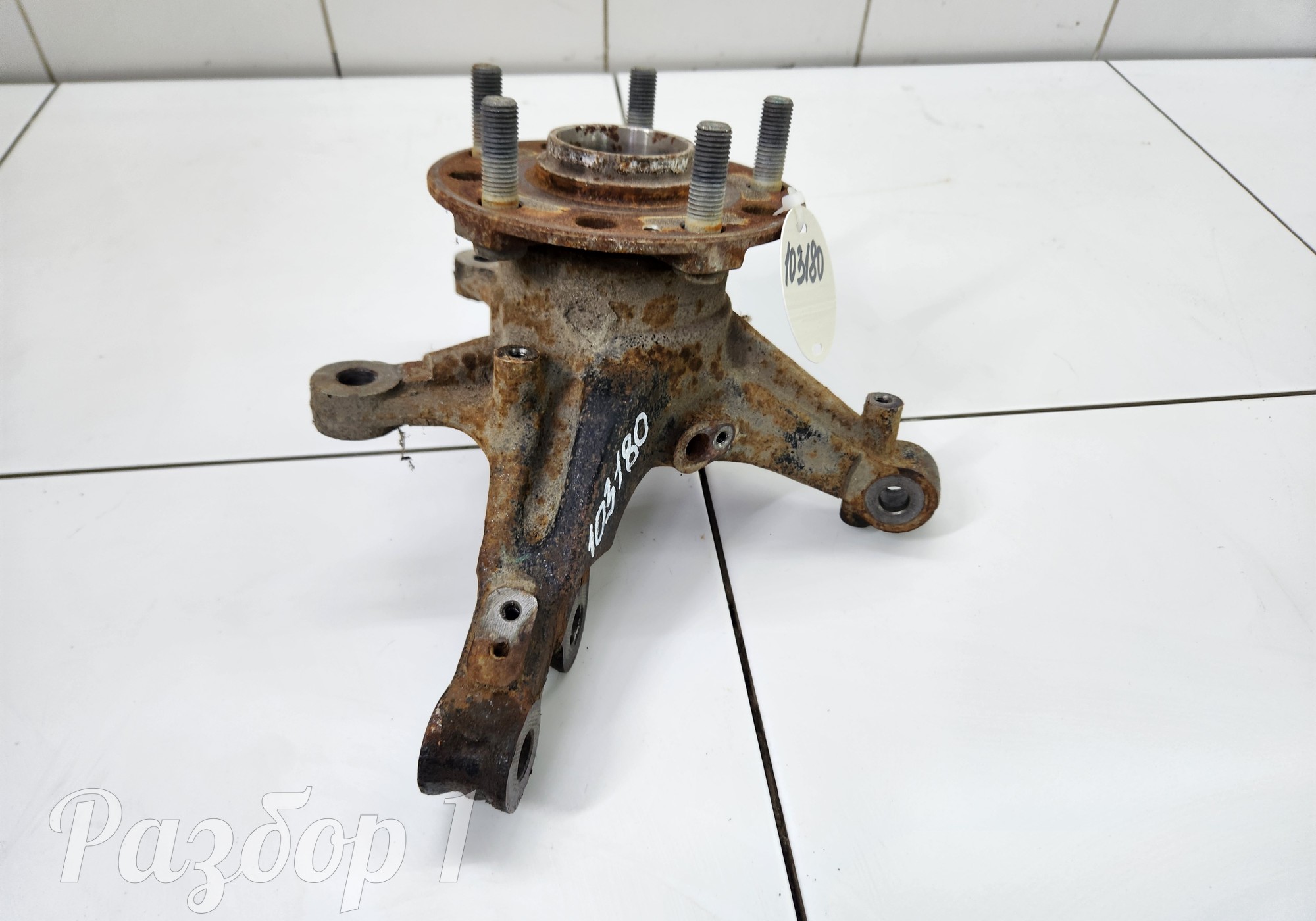 4048093200 Кулак поворотный передний правый + ступица для Geely Emgrand (SS11) (с 2021)