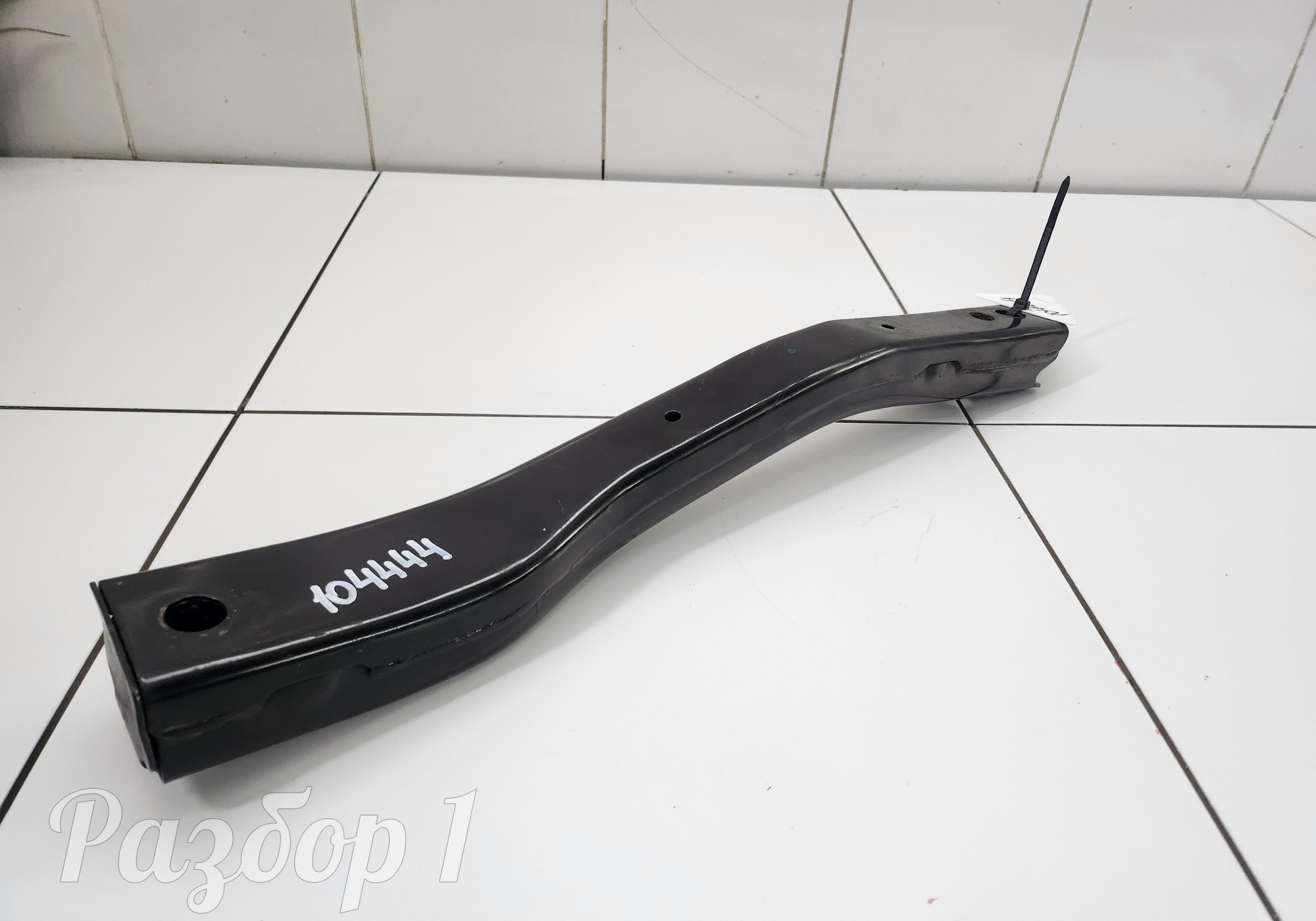 3710101BSV0000 Кронштейн переднего подрамника левый для Gac GS3 (с 2024)