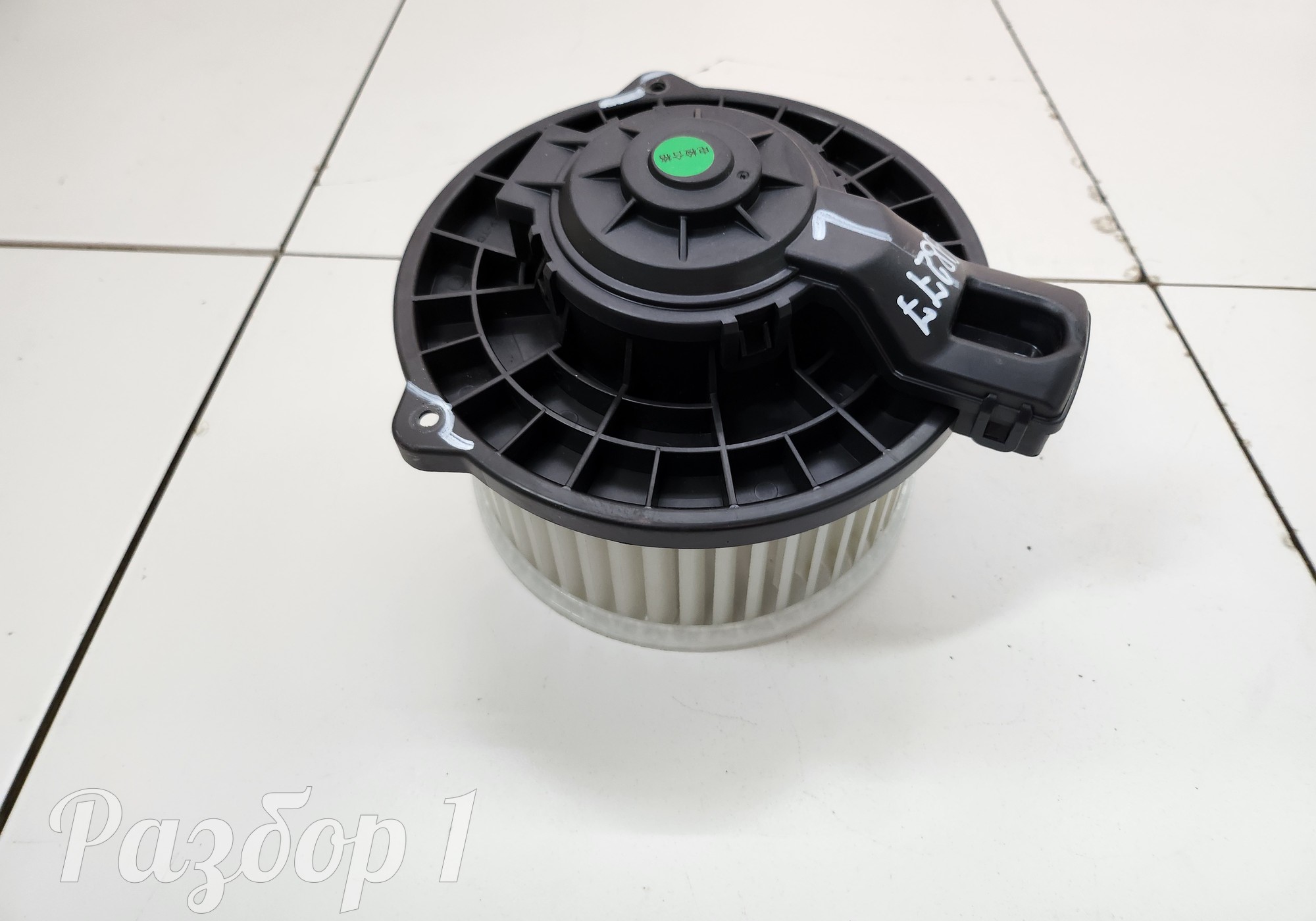 8022037200 Моторчик отопителя для Geely Atlas II (с 2023)
