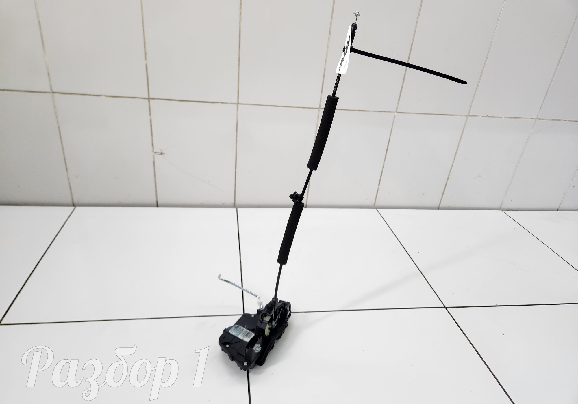 Замок задней левой двери для Geely Emgrand (SS11) (с 2021)