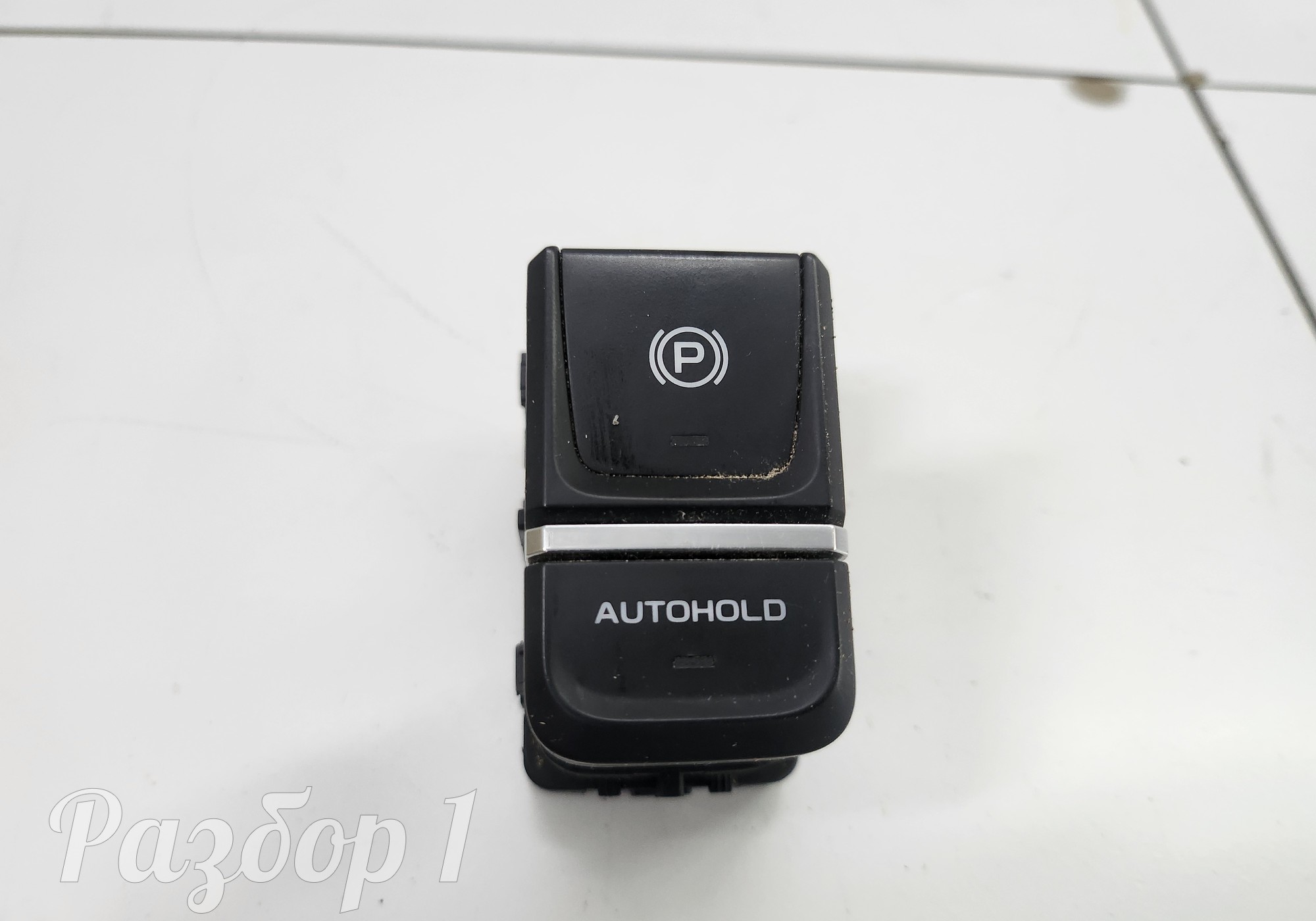 Кнопка фиксатора стояночного тормоза для Geely Atlas Pro (с 2021)