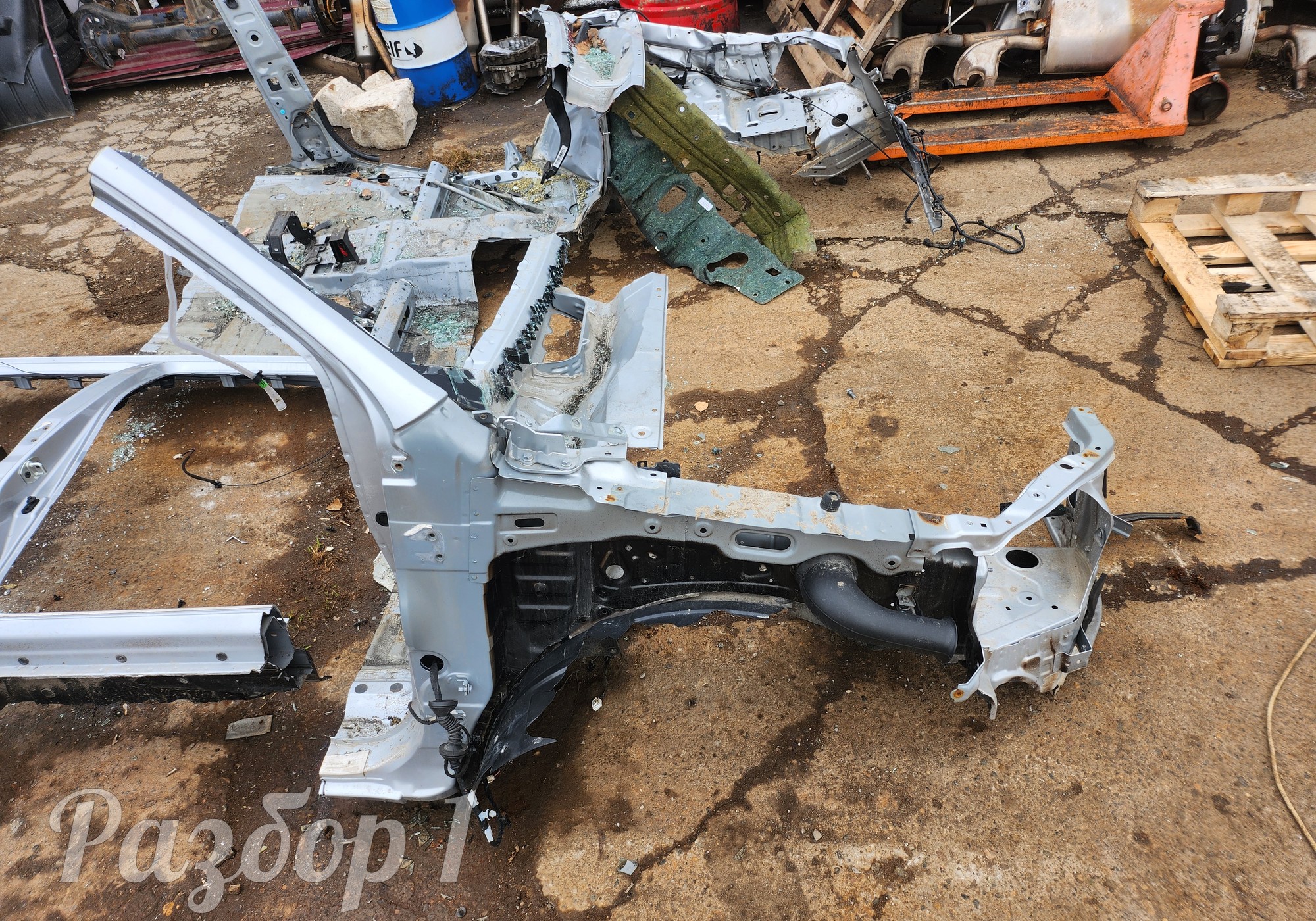 Лонжерон передний правый( четверть) для Jac T9 (с 2023)