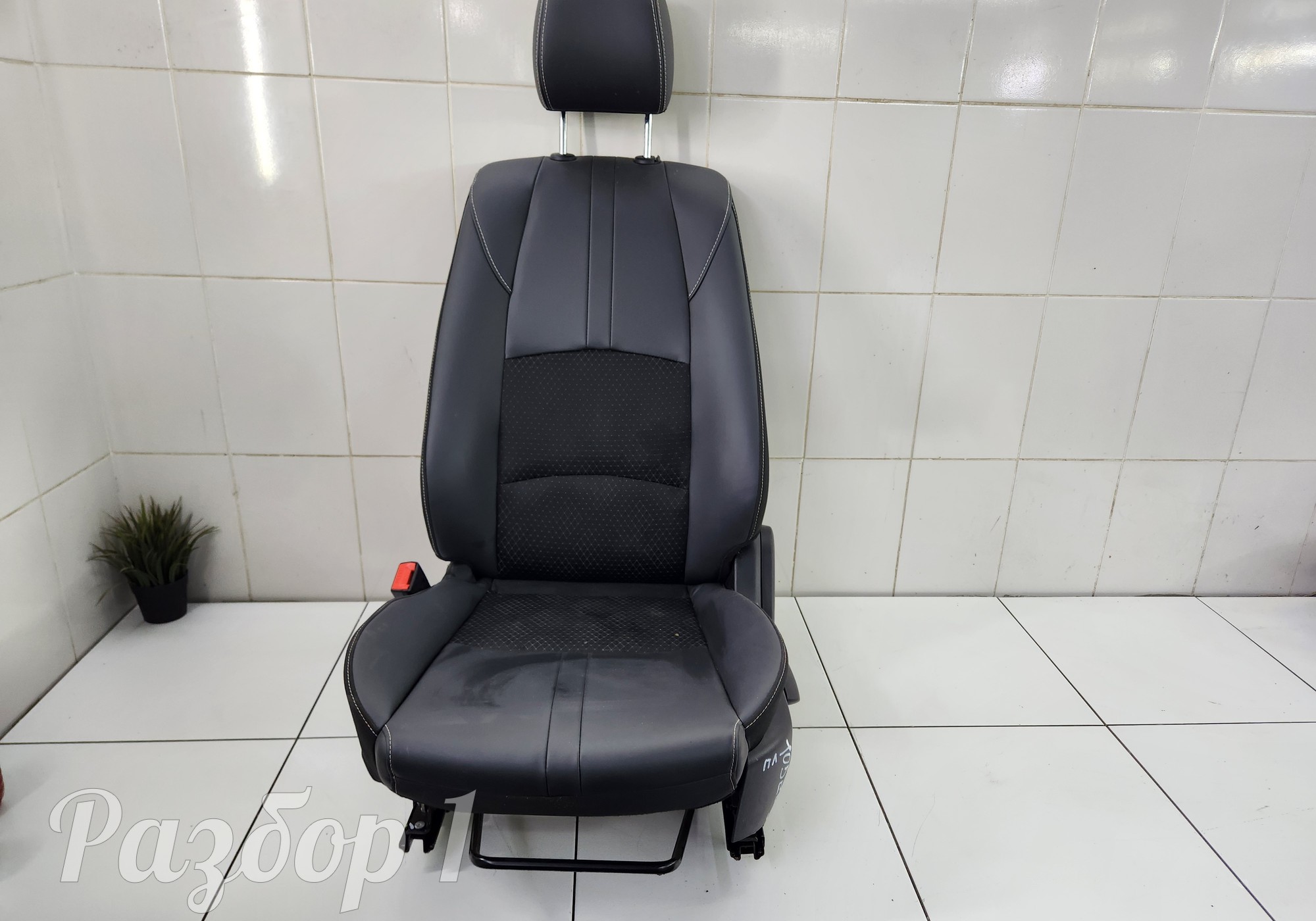 Сиденье переднее левое для Changan Alsvin (с 2018)