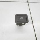 3746710XKW09C8P Кнопка открывания багажника для Haval H3 (с 2024)