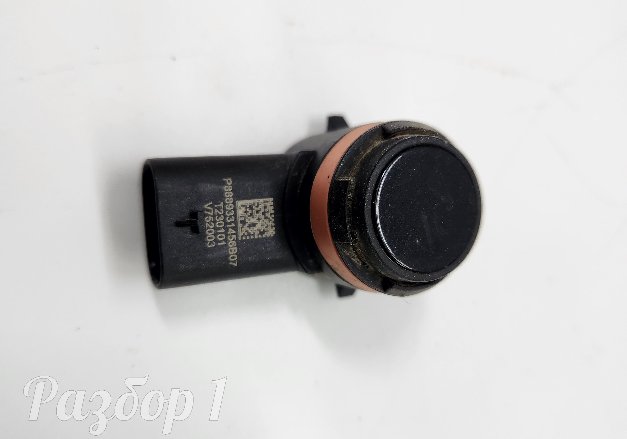 8889331456B07 Датчик парковки заднего бампера для Geely Tugella (с 2019)