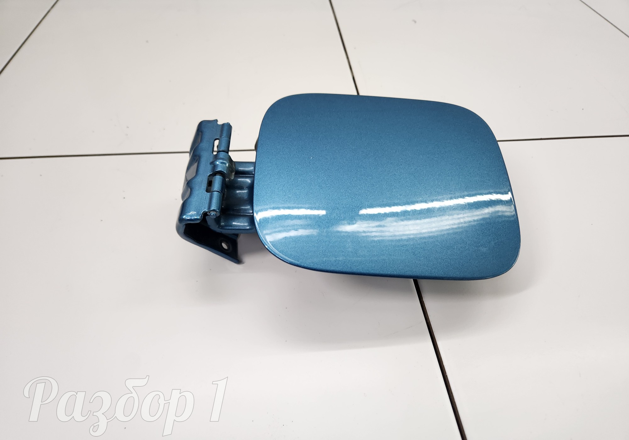 8890549224 Лючок бензобака для Geely Emgrand (SS11) (с 2021)