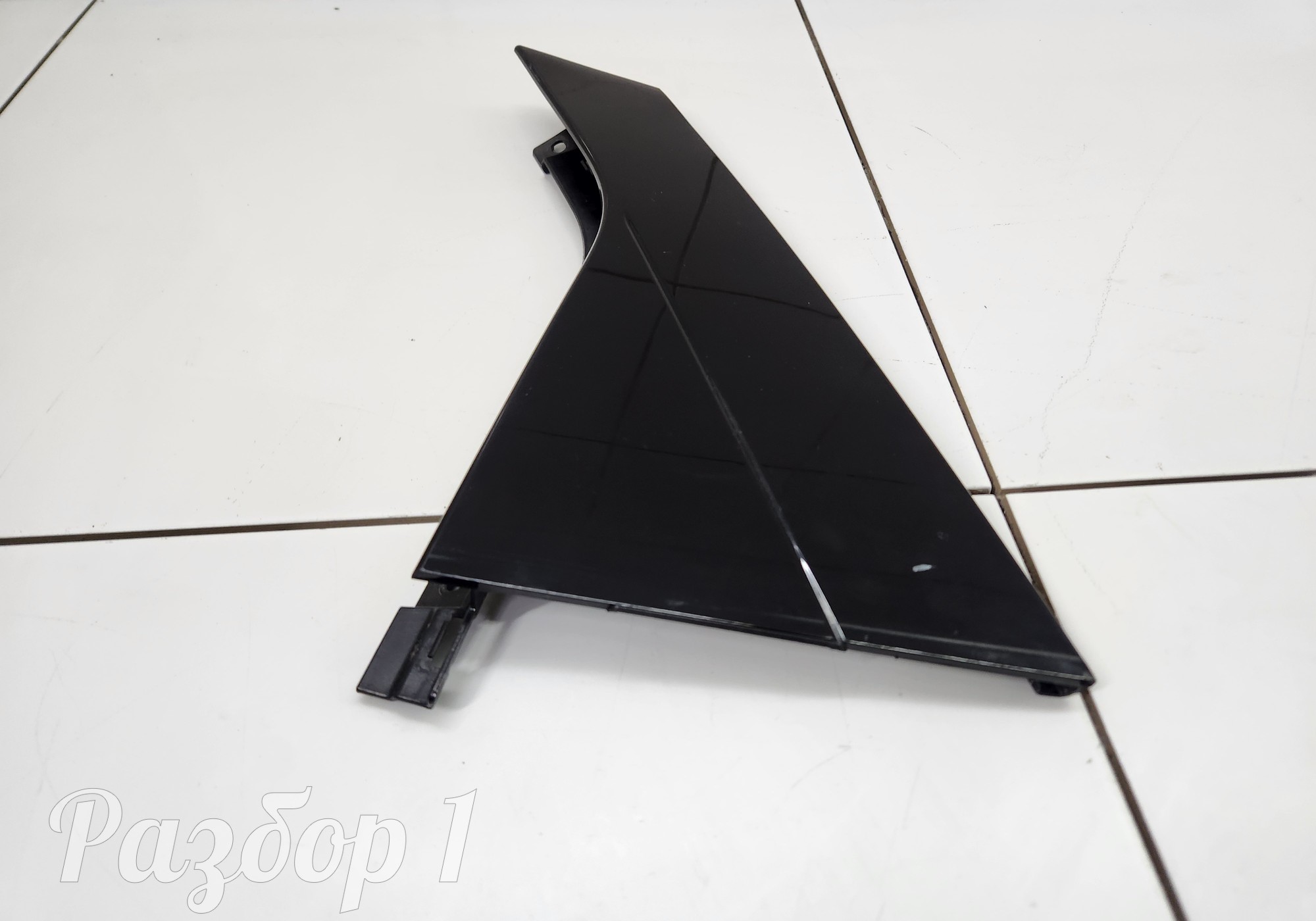 6600002359 Накладка задней левой двери для Geely Tugella (с 2019)