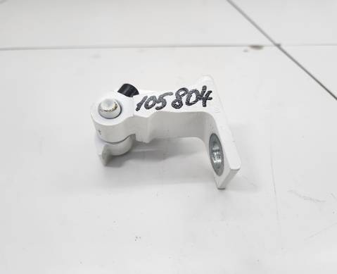 Петля двери задняя левая (вверх) для Faw Bestune B70 (с 2020)