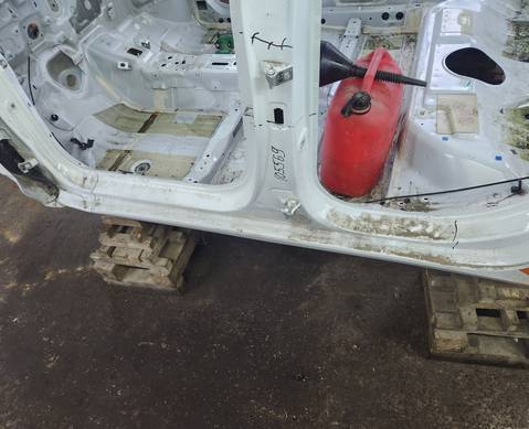 Порог с центральной стойкой левый для Geely Emgrand II (с 2021)