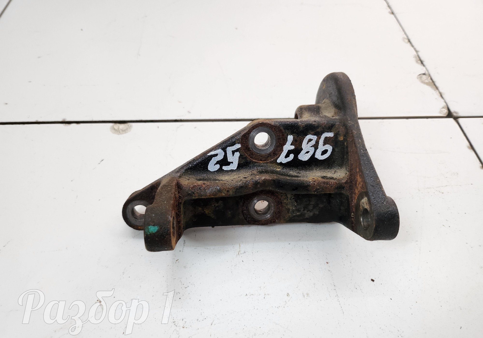 37012013XED20 Кронштейн генератора для Great Wall Wingle 7 (с 2020)