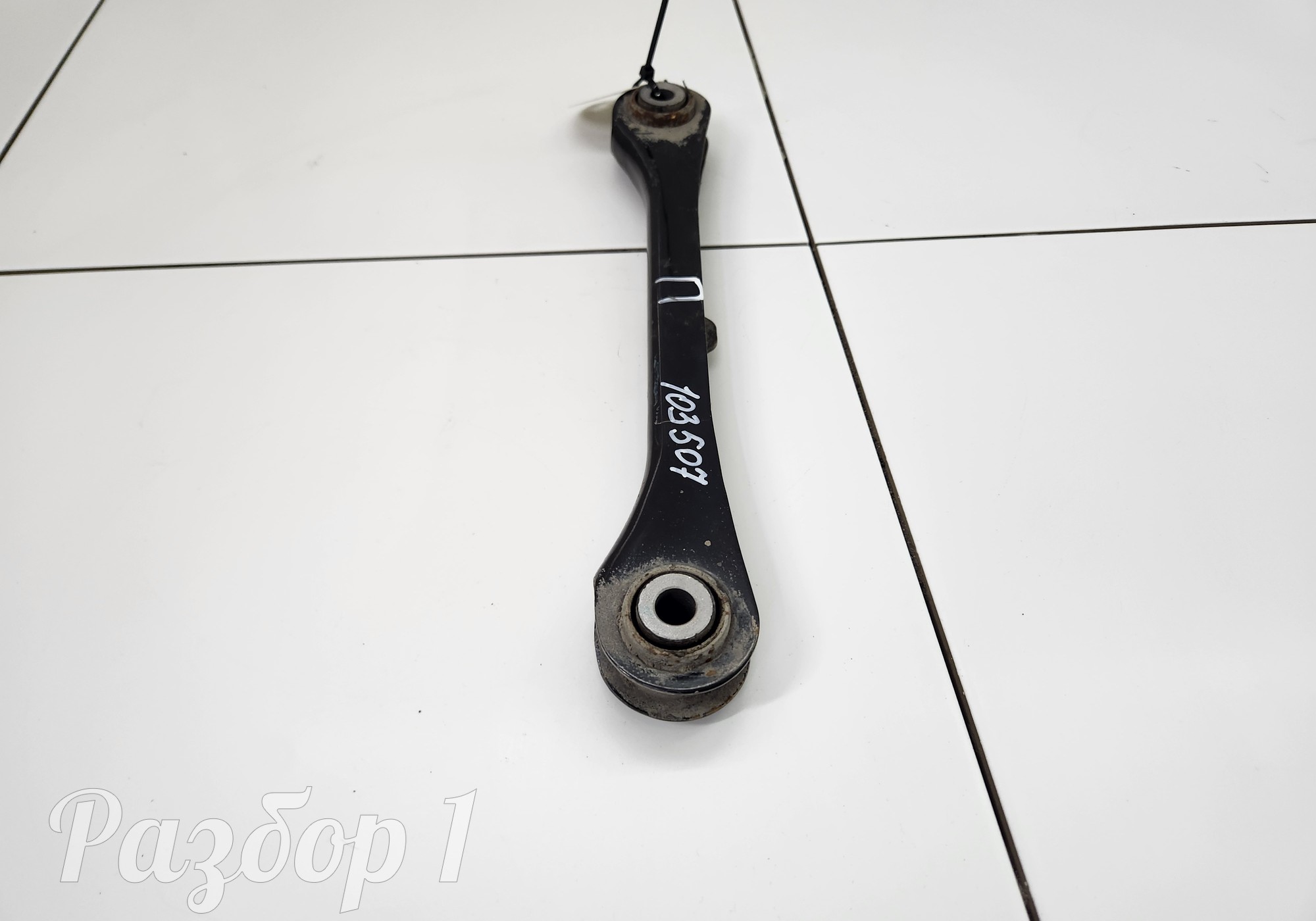 6600005803 Рычаг задней подвески правый для Geely Tugella (с 2019)