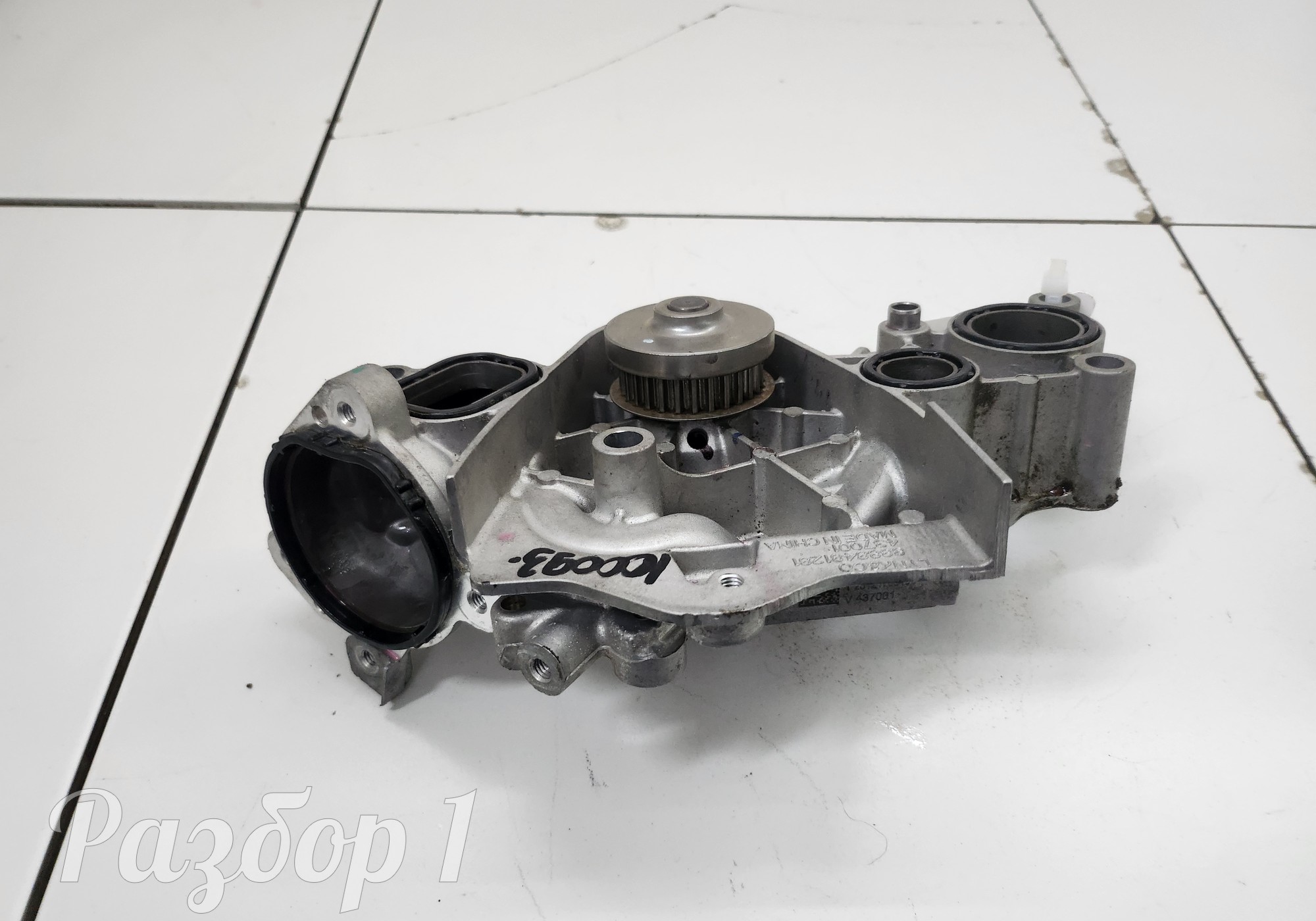 8888481281 Насос водяной (помпа) для Geely Atlas Pro (с 2021)