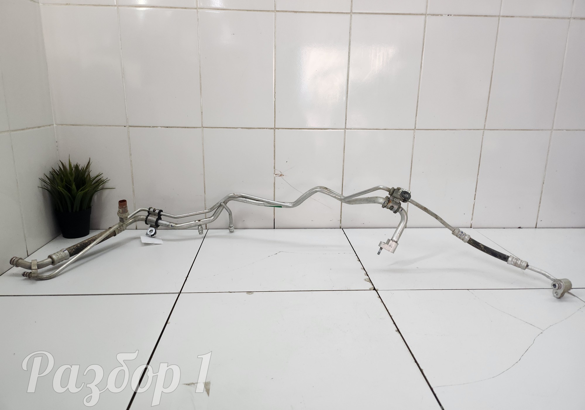 8111190CR01 Трубка кондиционера для Changan UNI-K (с 2020)