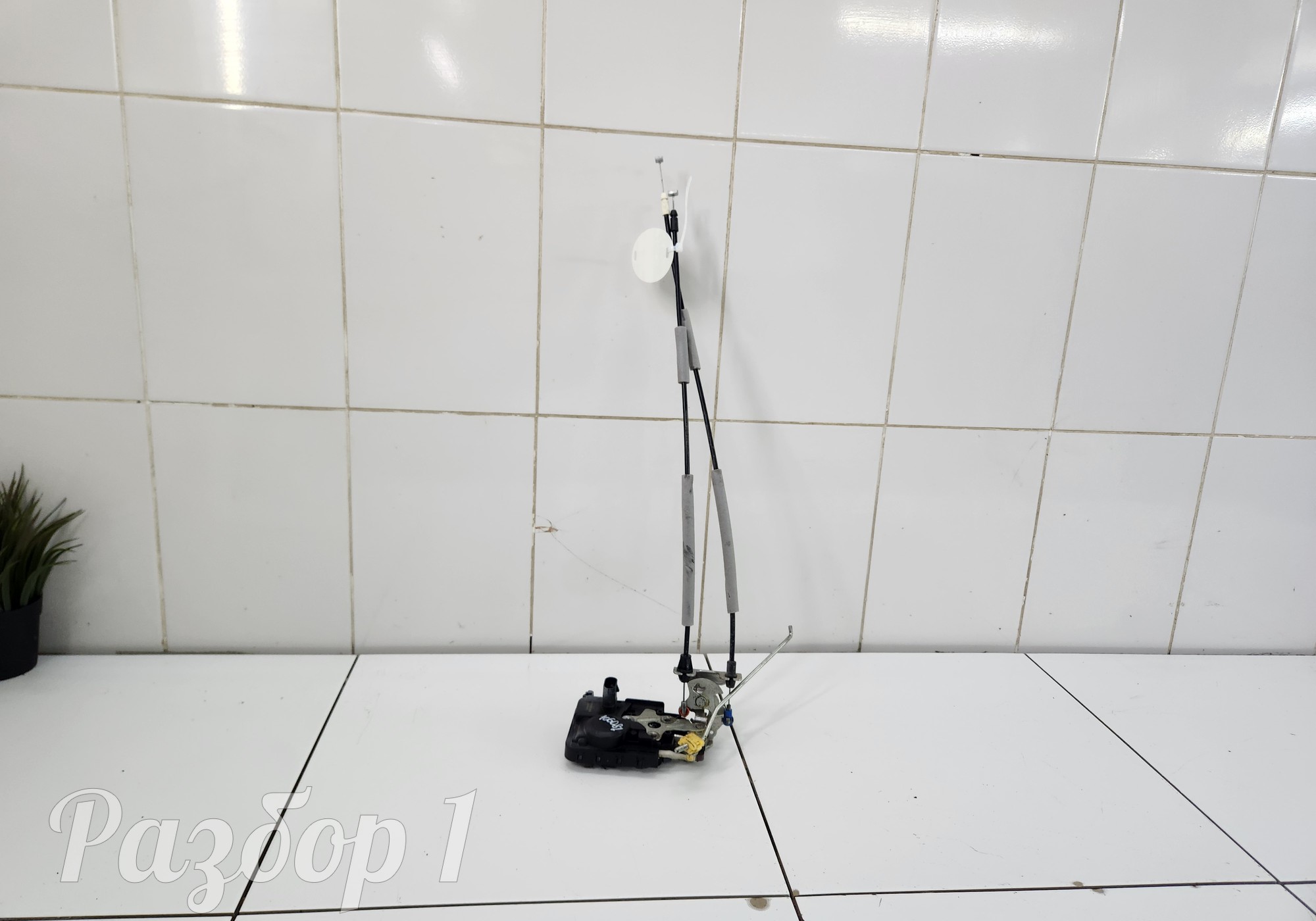 Замок передней правой двери для Changan Alsvin (с 2018)