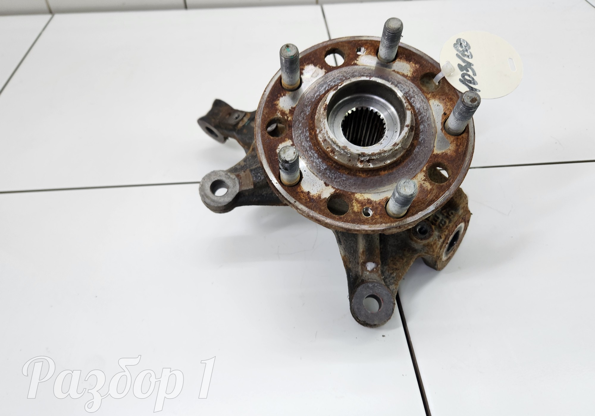 4048093500 Кулак поворотный передний левый + ступица для Geely Emgrand (SS11) (с 2021)