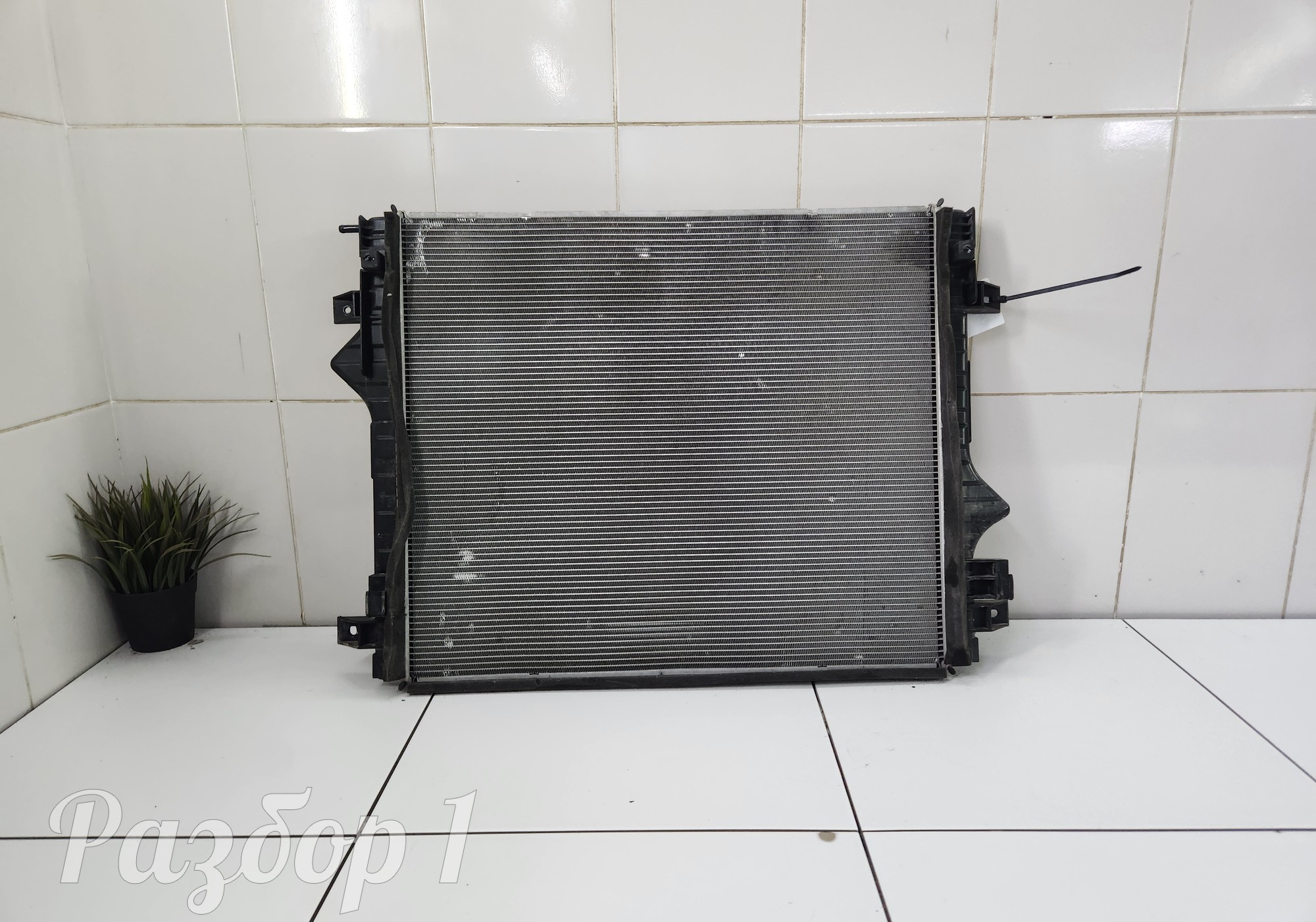 1301300P33Z0 Радиатор системы охлаждения для Jac T9 (с 2023)