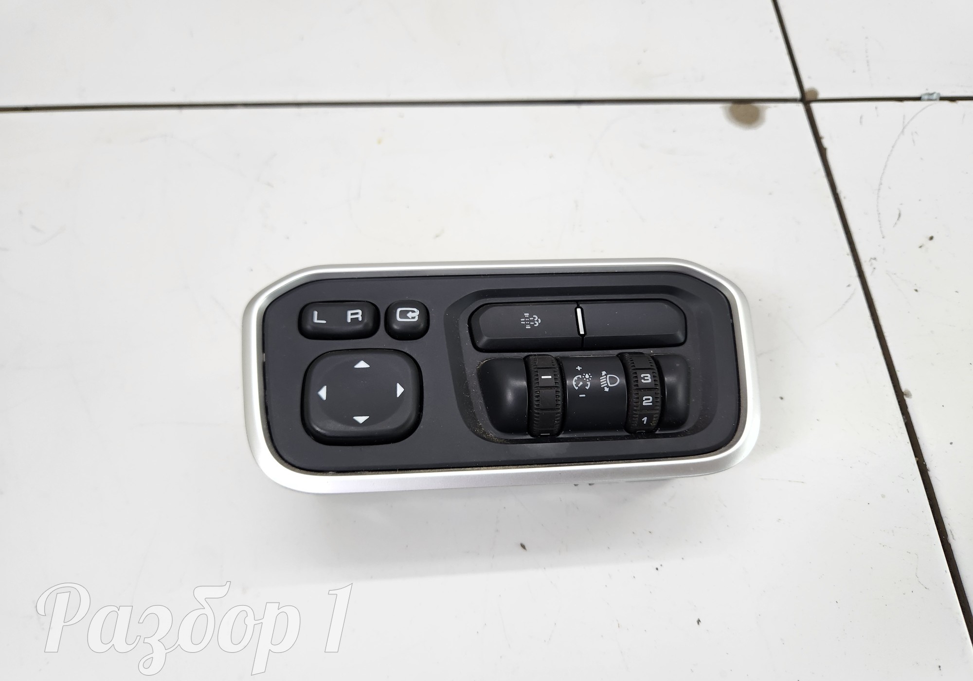 3709130XPW01A Блок управления светом + зеркала для Great Wall Poer (с 2019)