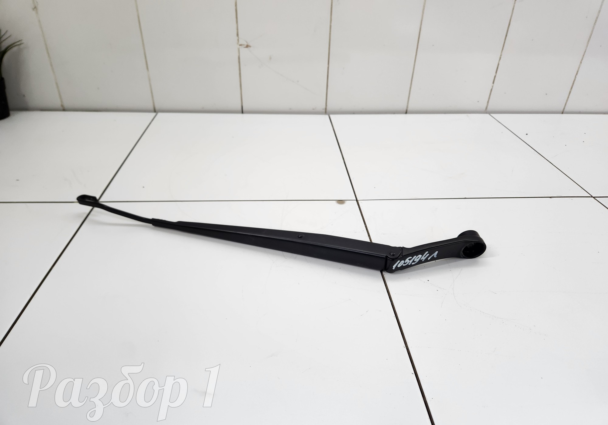 5205070BS01 Поводок стеклоочистителя левый для Changan Alsvin (с 2018)