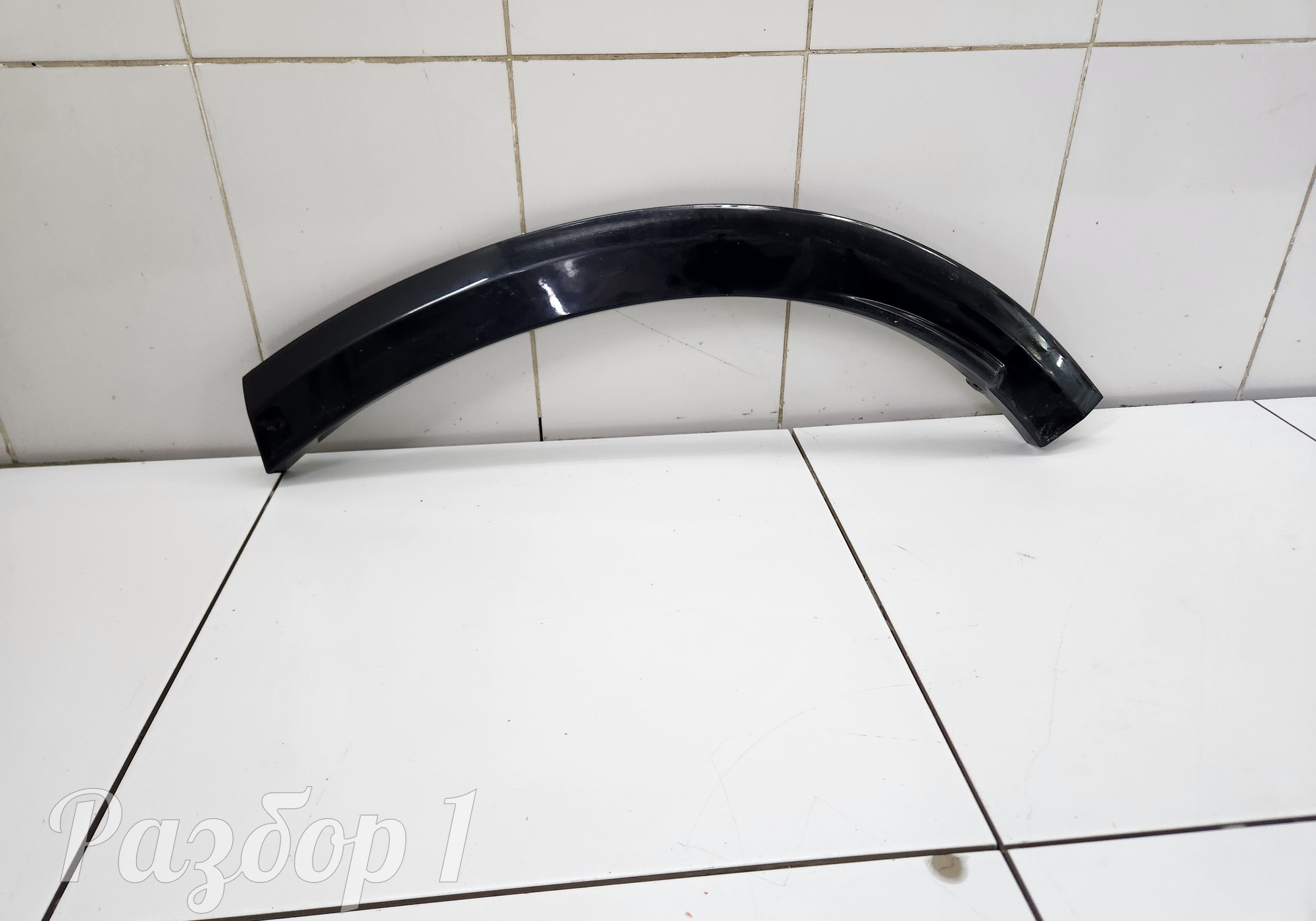 6600211608 Накладка на заднее правое крыло для Geely Tugella (с 2019)