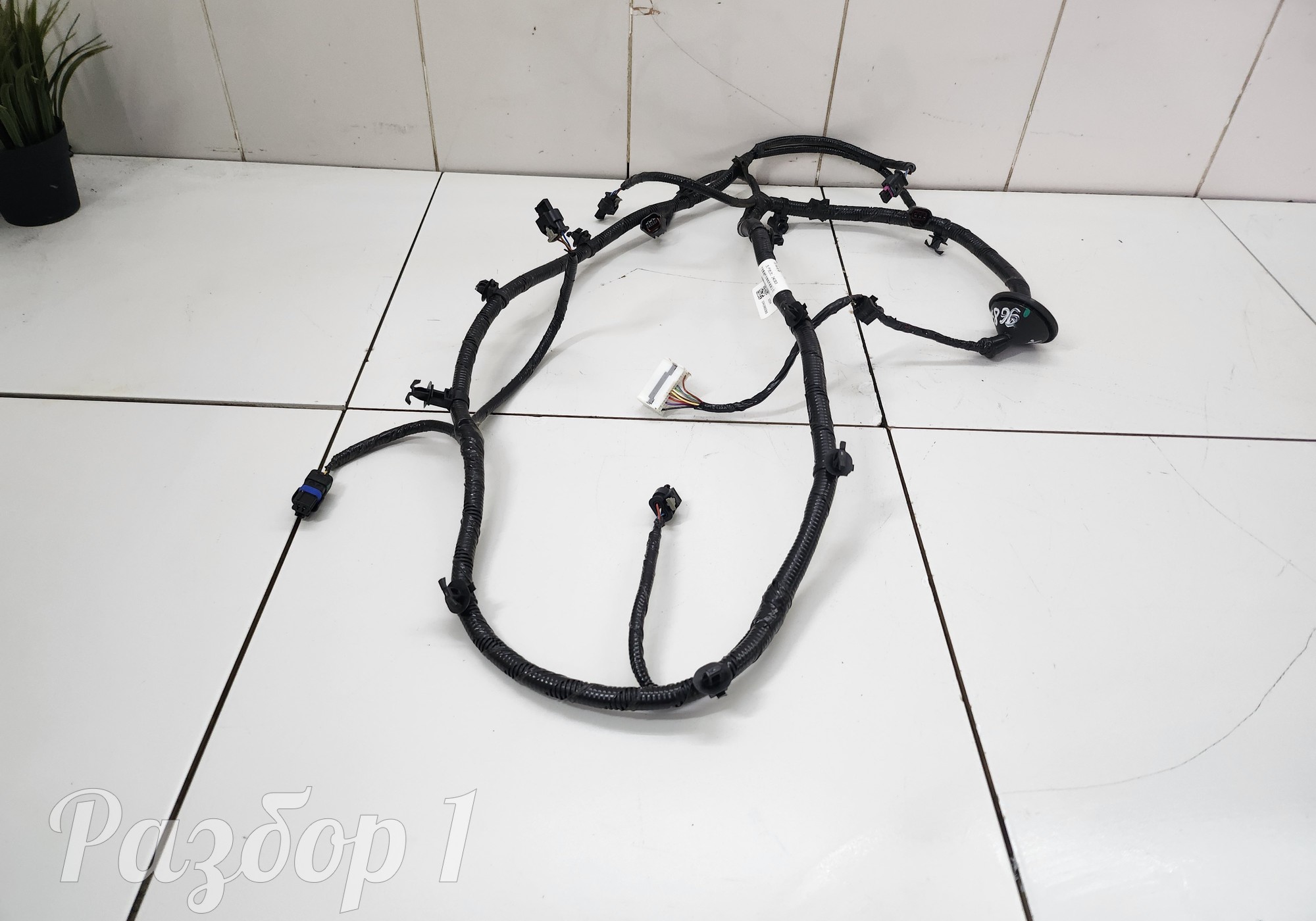 8891357101 Электропроводка заднего бампера для Geely Atlas Pro (с 2021)