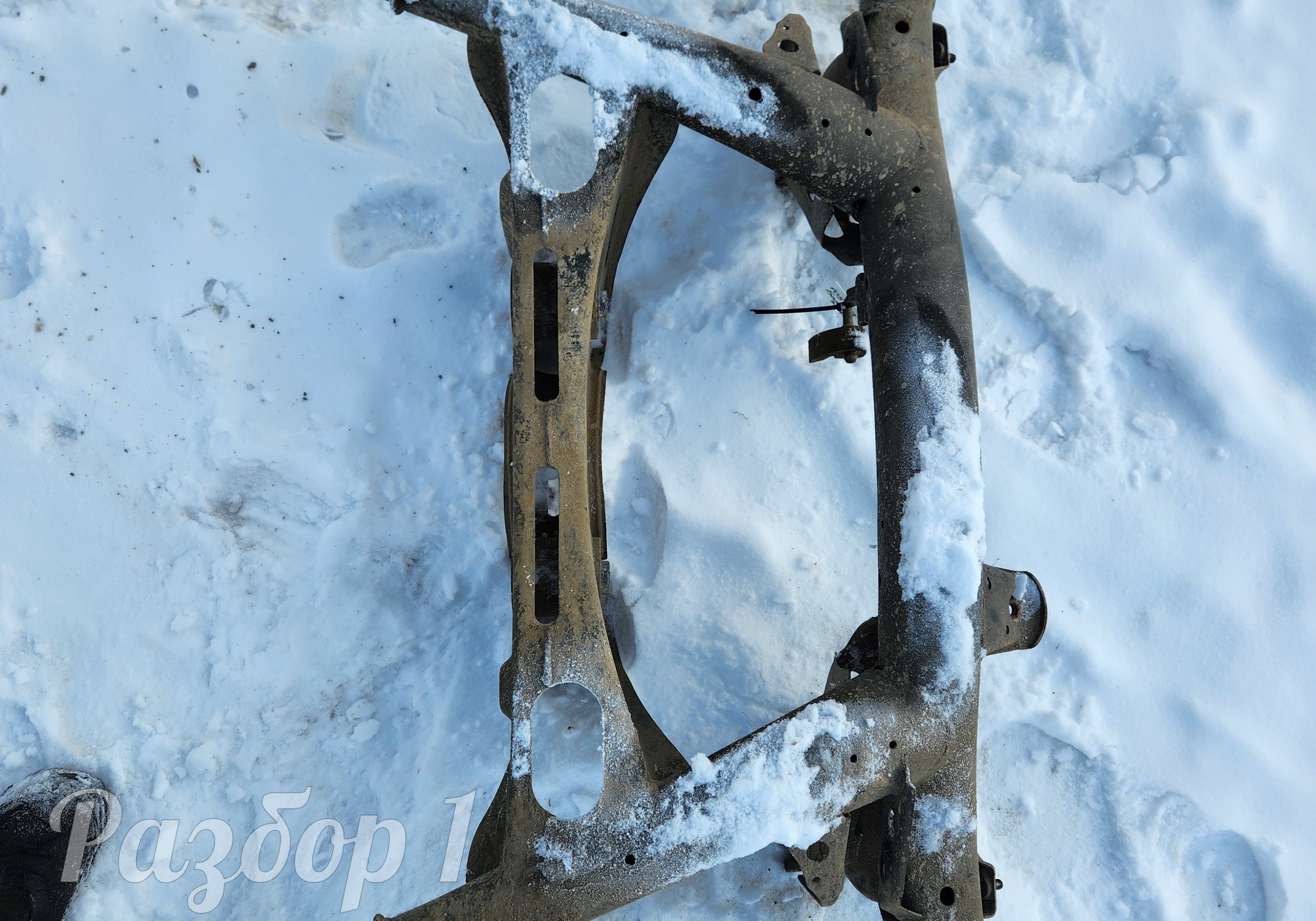 Балка задняя для Geely Tugella (с 2019)