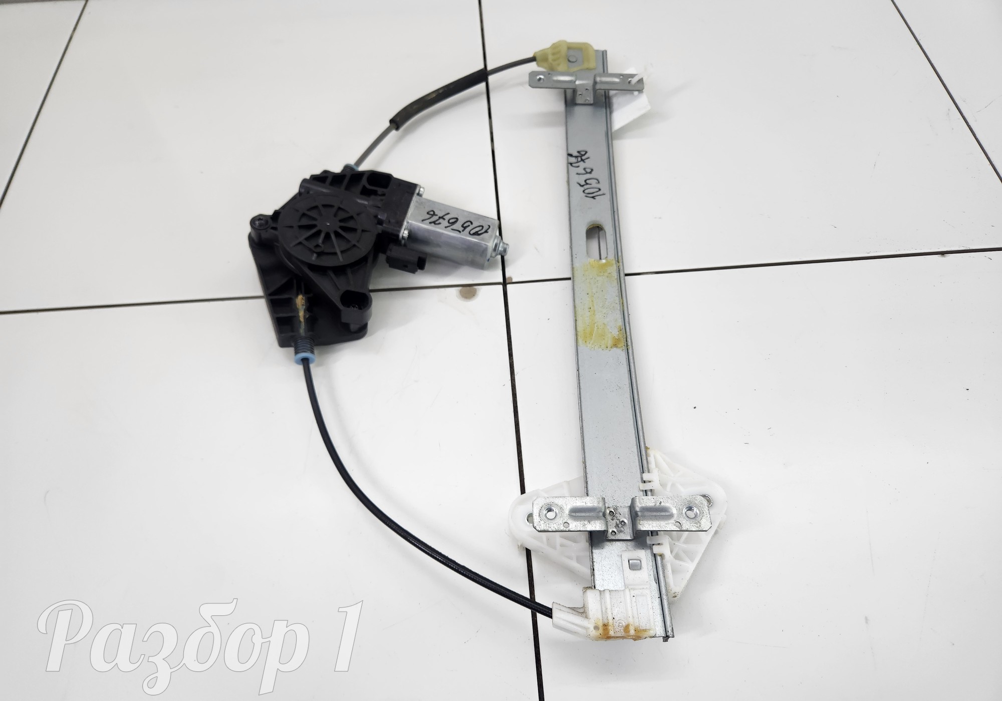 Стеклоподъемник электрический задний правый для Faw Bestune B70 (с 2020)