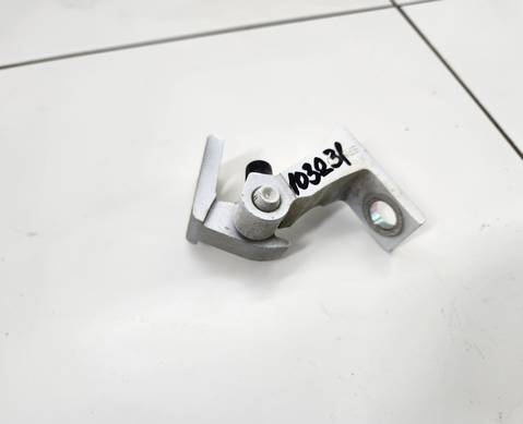 01236326 Петля двери передняя левая нижняя для Geely Emgrand (SS11) (с 2021)