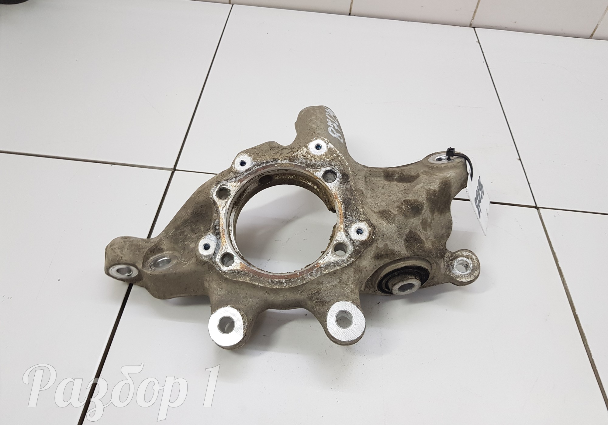 A2220406 Кулак поворотный задний правый для Mercedes-Benz S-class W222 (с 2013 по 2020)