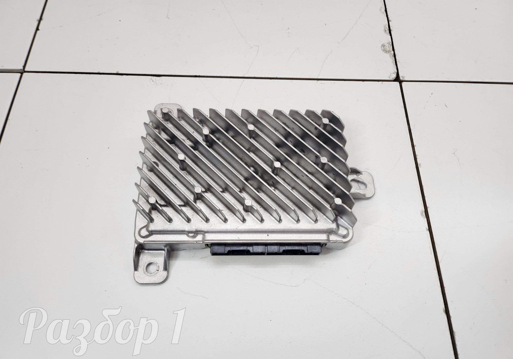 8894703324 Усилитель акустической системы для Geely Monjaro (с 2021)