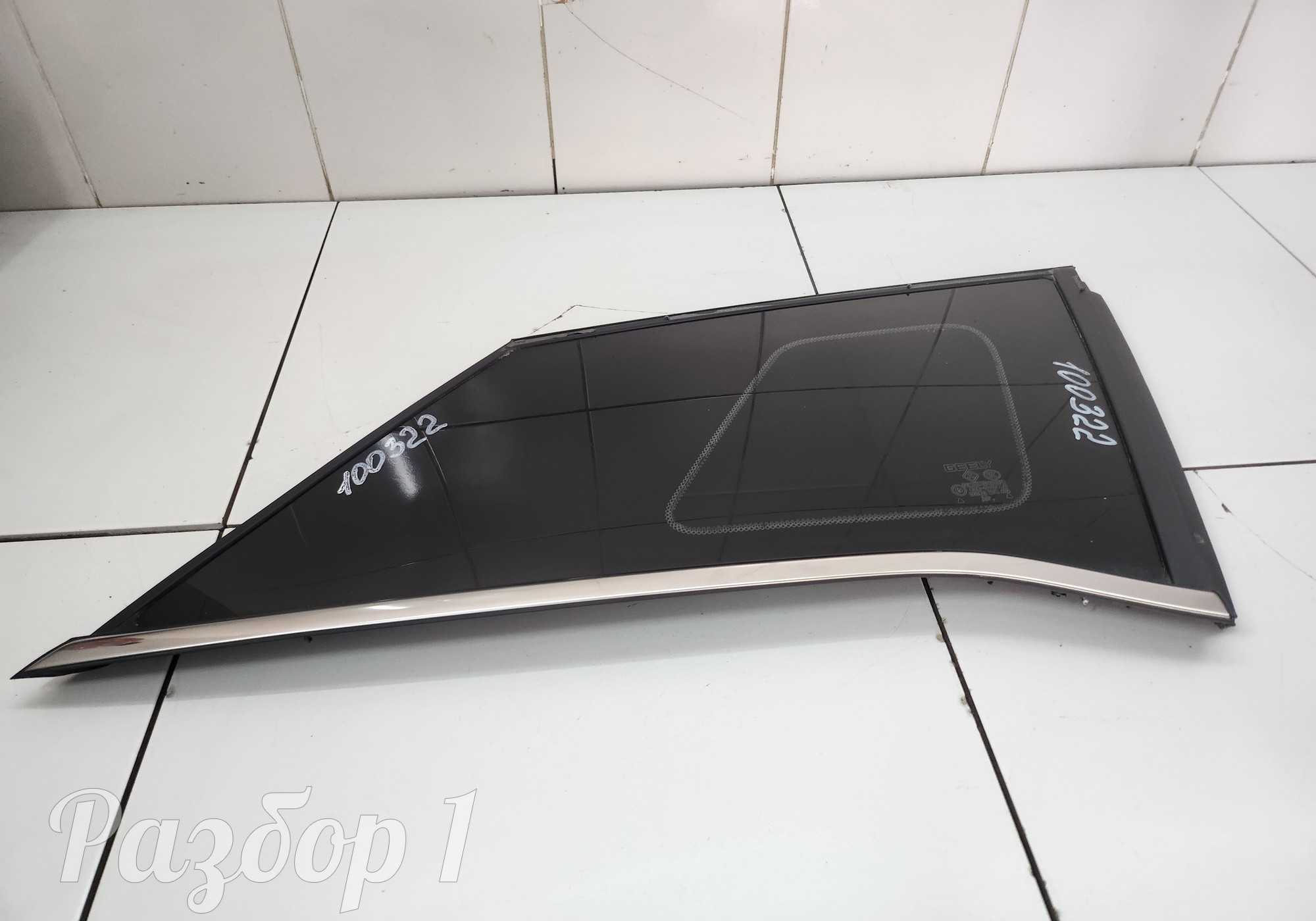 5085010200 Стекло кузовное правое для Geely Atlas Pro (с 2021)