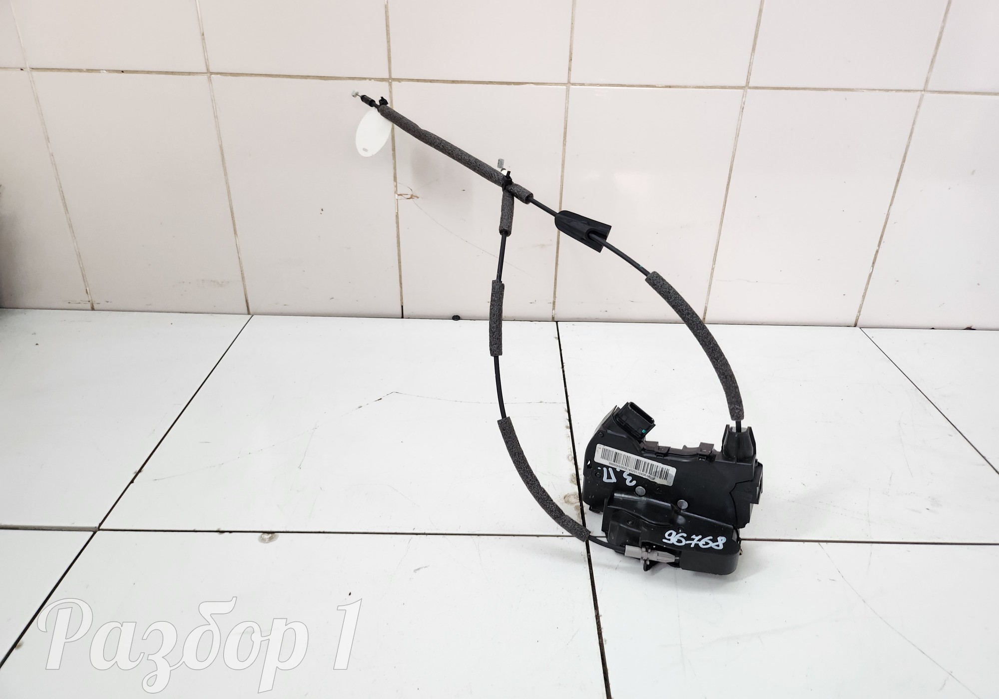6600061402 Замок задней правой двери для Geely Atlas Pro (с 2021)