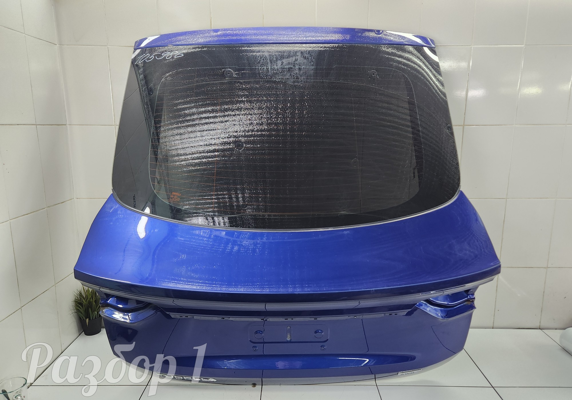 5062043200C15 Крышка багажника для Geely Tugella (с 2019)