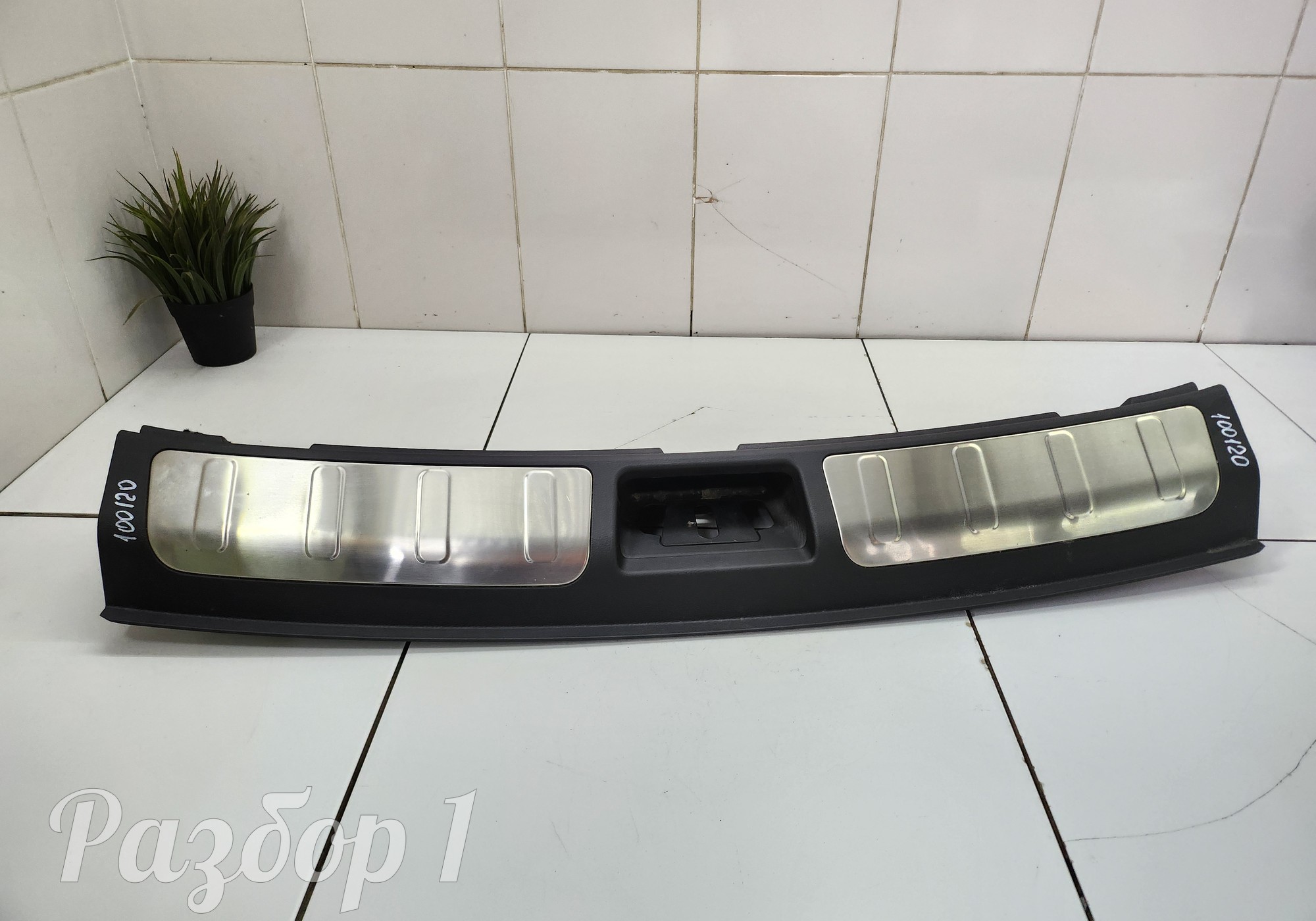 6600003585 Обшивка багажника для Geely Atlas Pro (с 2021)