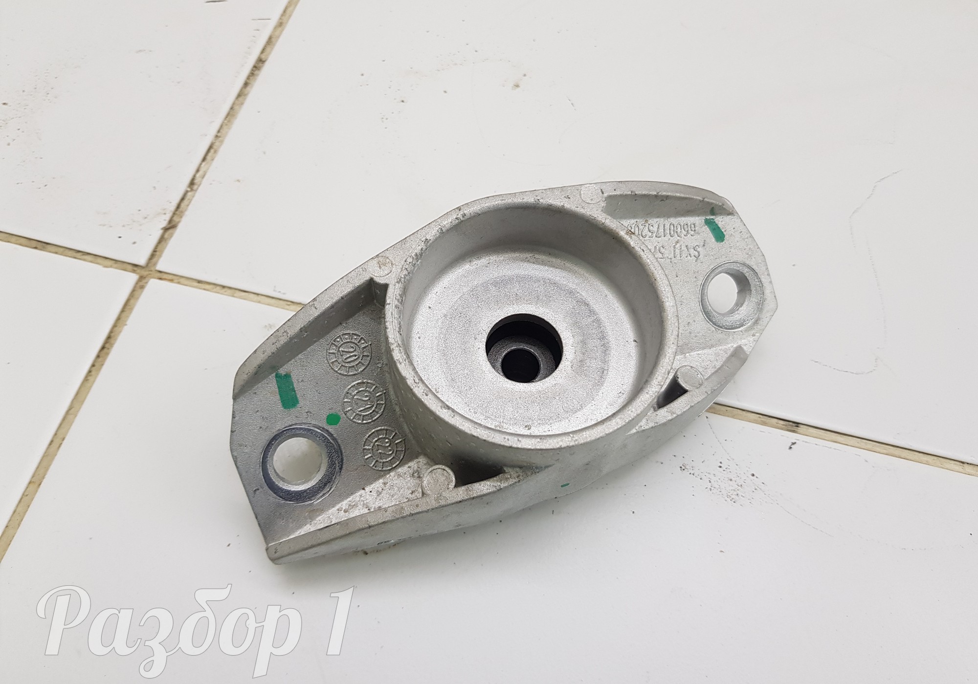 4020031200 Опора заднего амортизатора для Geely Coolray (с 2020)