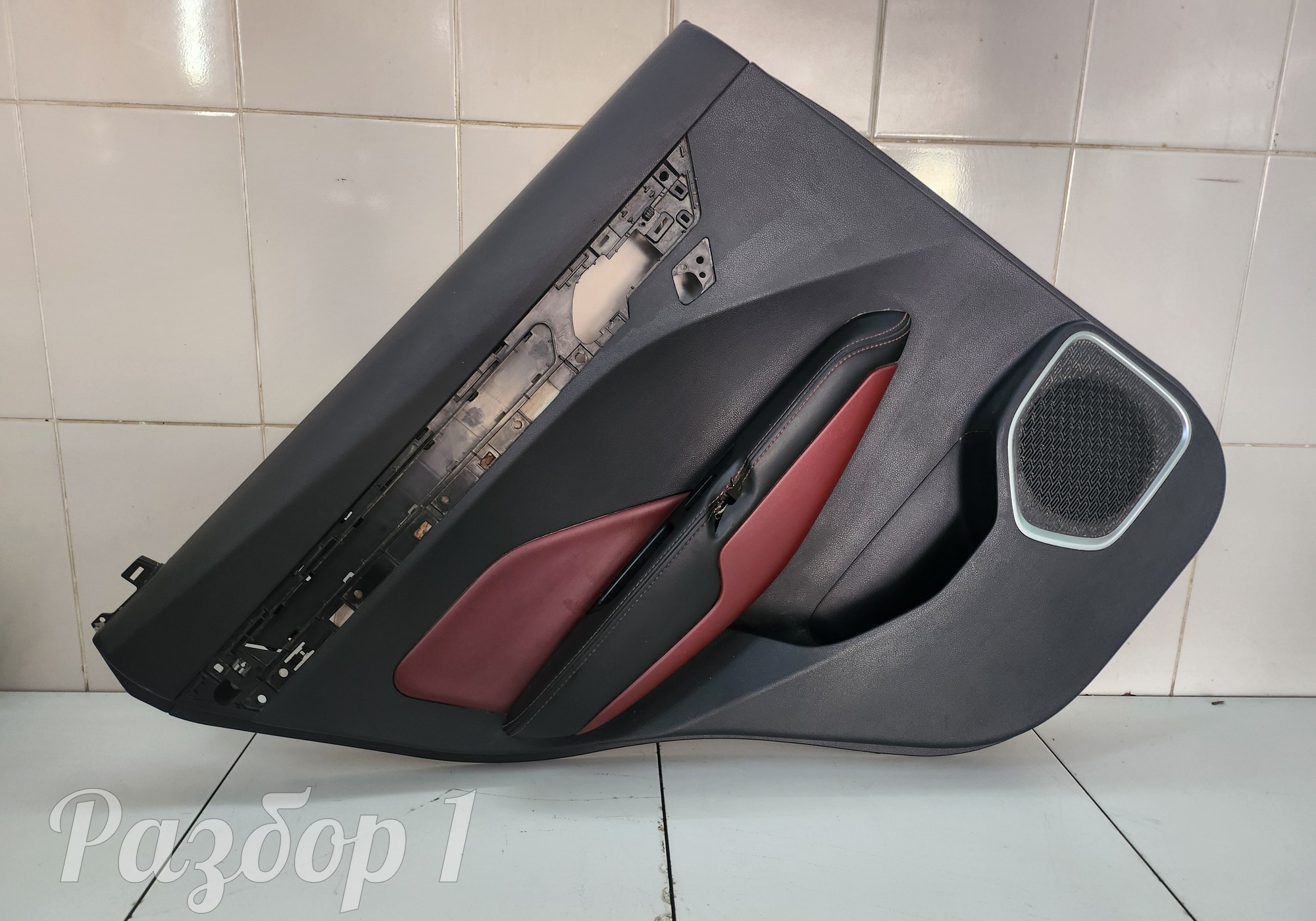 66000414356 Обшивка двери задняя левая для Geely Coolray (с 2020)
