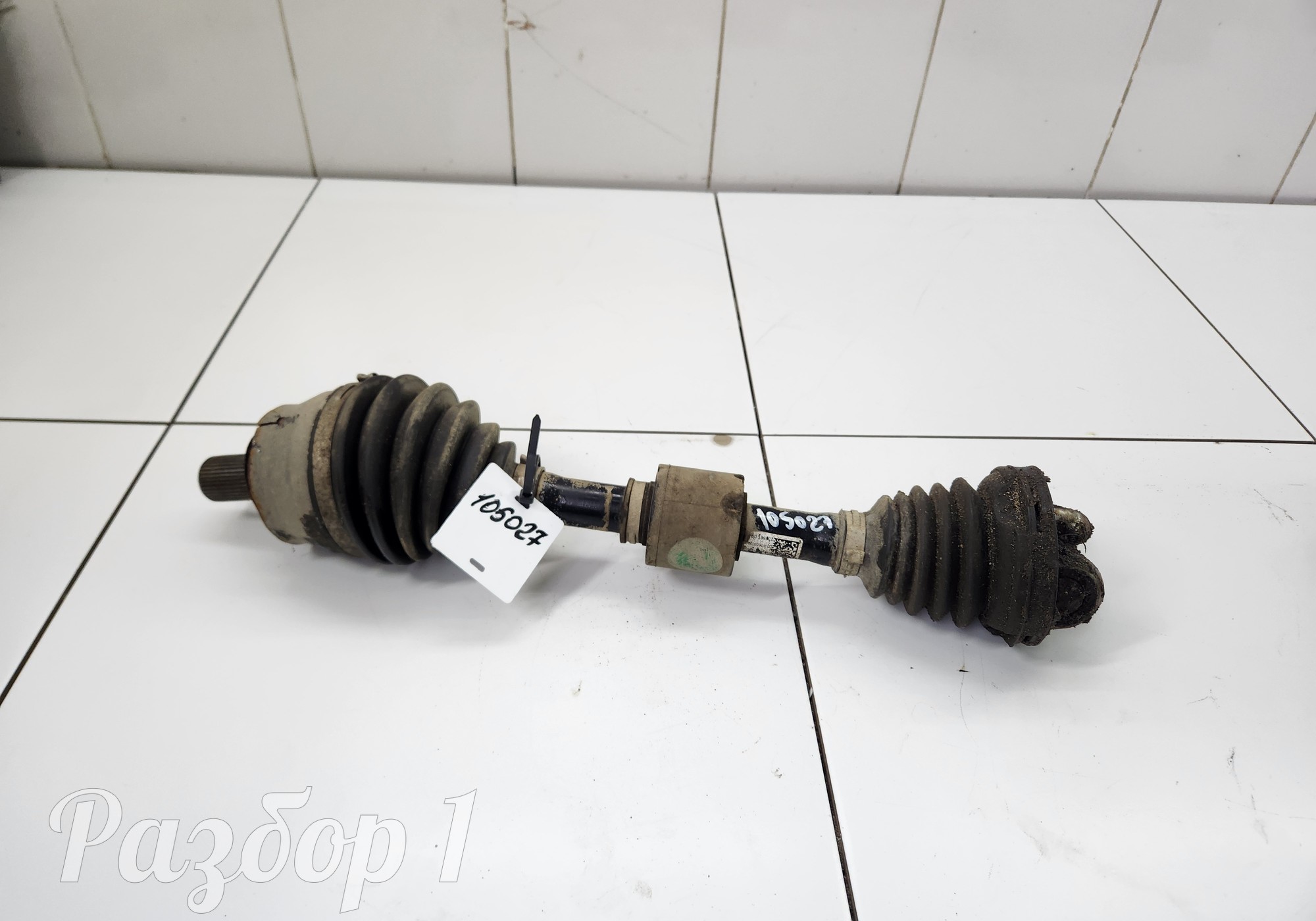 Полуось (привод) передняя левая для Geely Tugella (с 2019)