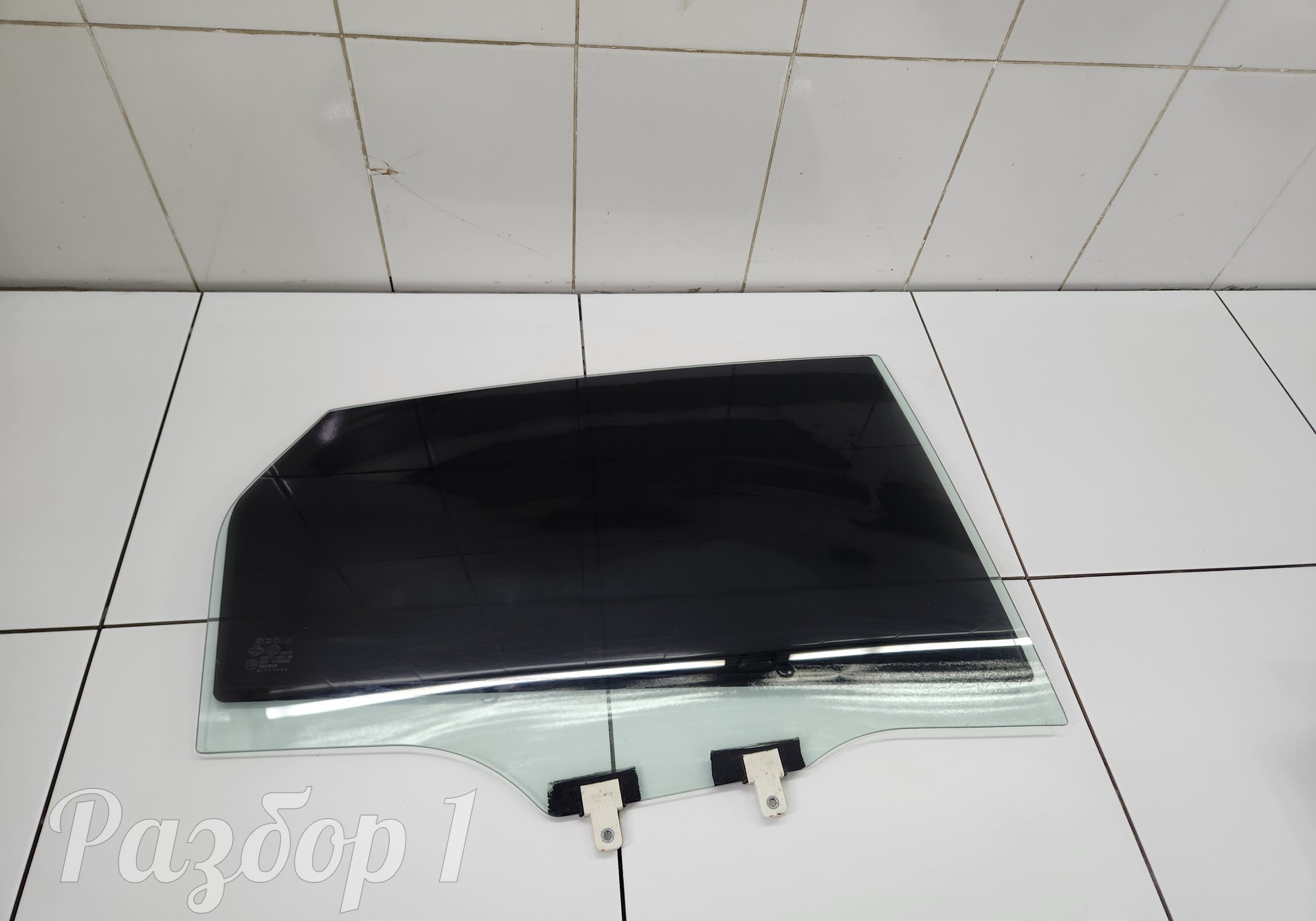 Стекло двери заднее правое для Geely Tugella (с 2019)
