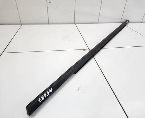 Молдинг стекла задней правой двери для Geely Emgrand II (с 2021)