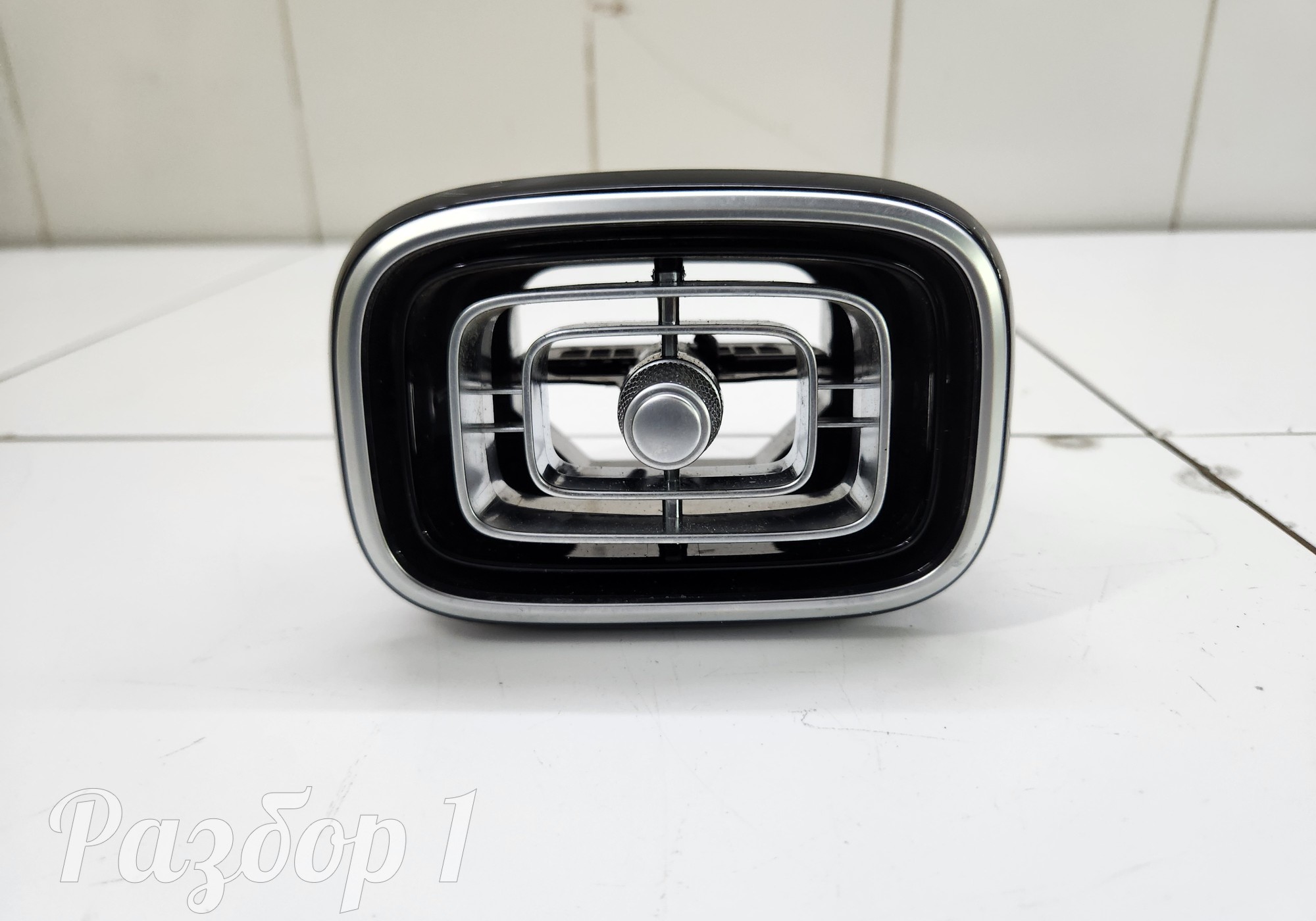 T265306076 Дефлектор воздушный для Jaecoo J8 (с 2024)