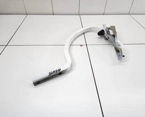 8889622596 Петля двери/крышки багажника правая для Geely Emgrand II (с 2021)