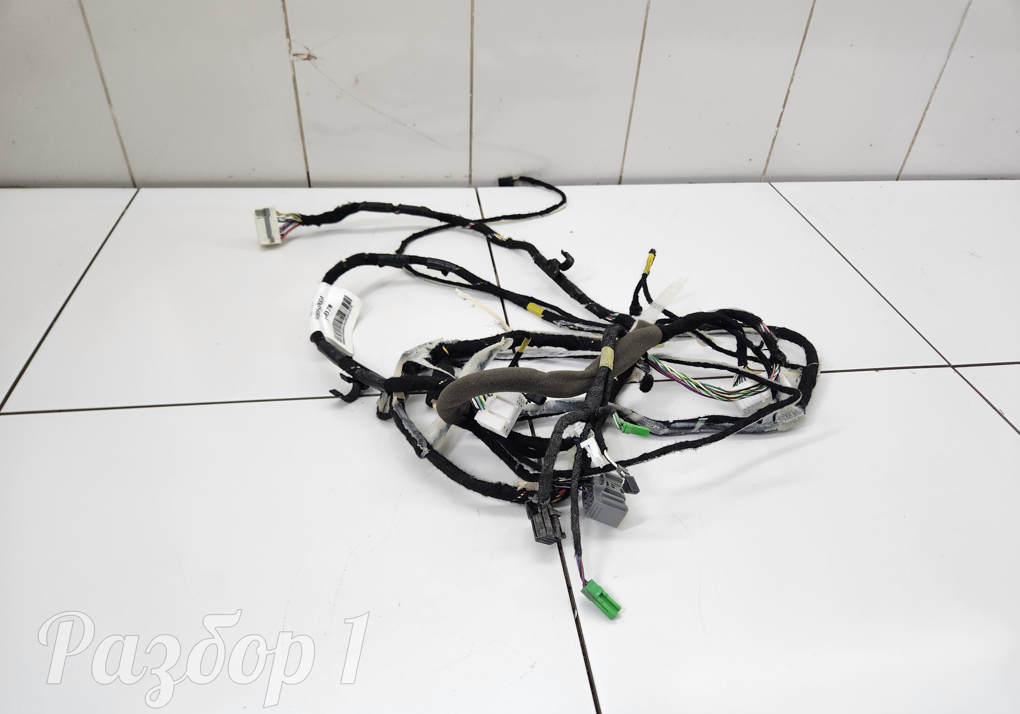 8890500004 Электропроводка потолка для Geely Tugella (с 2019)