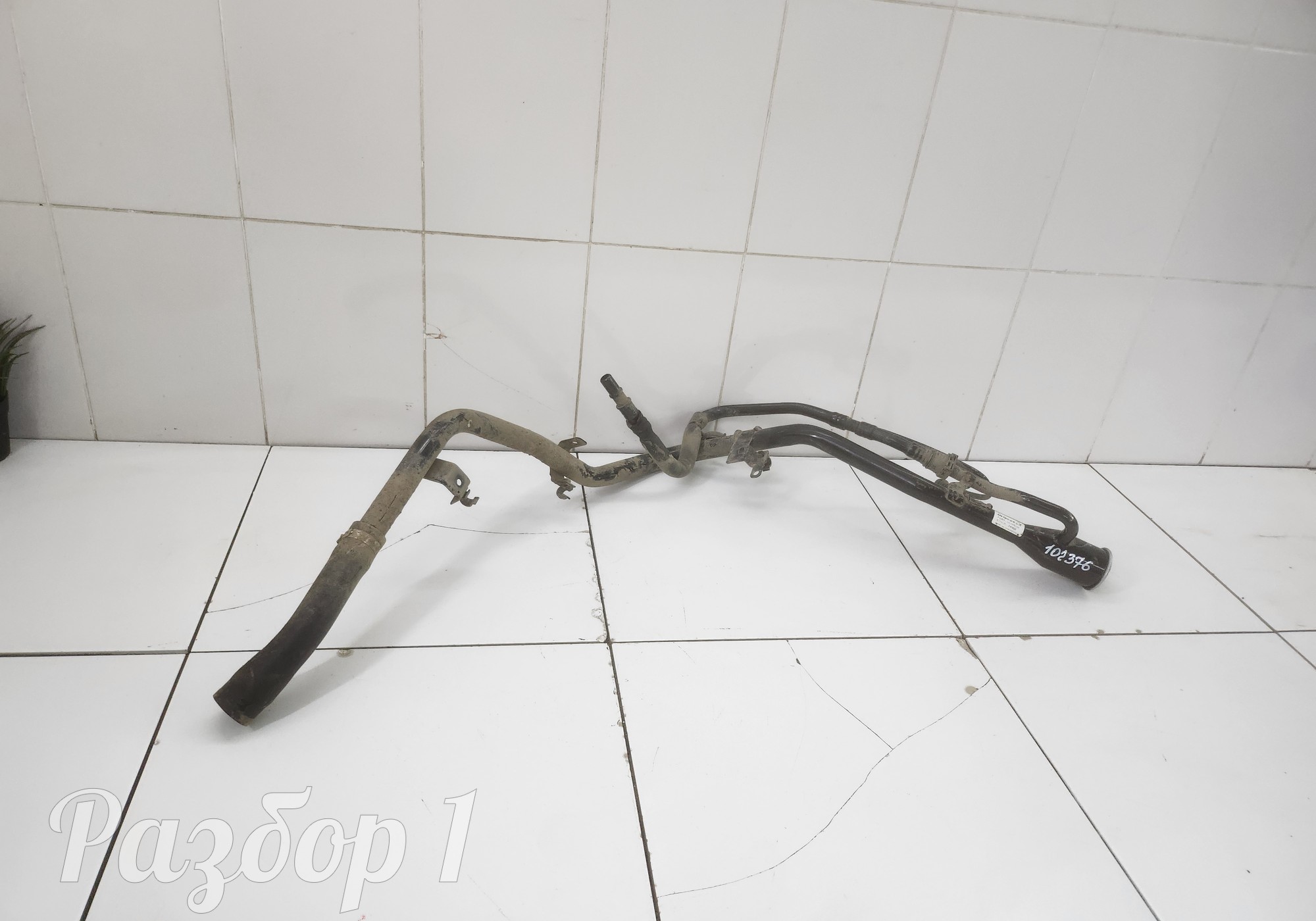 110110XKJ22A Горловина топливного бака для Haval H3 (с 2024)