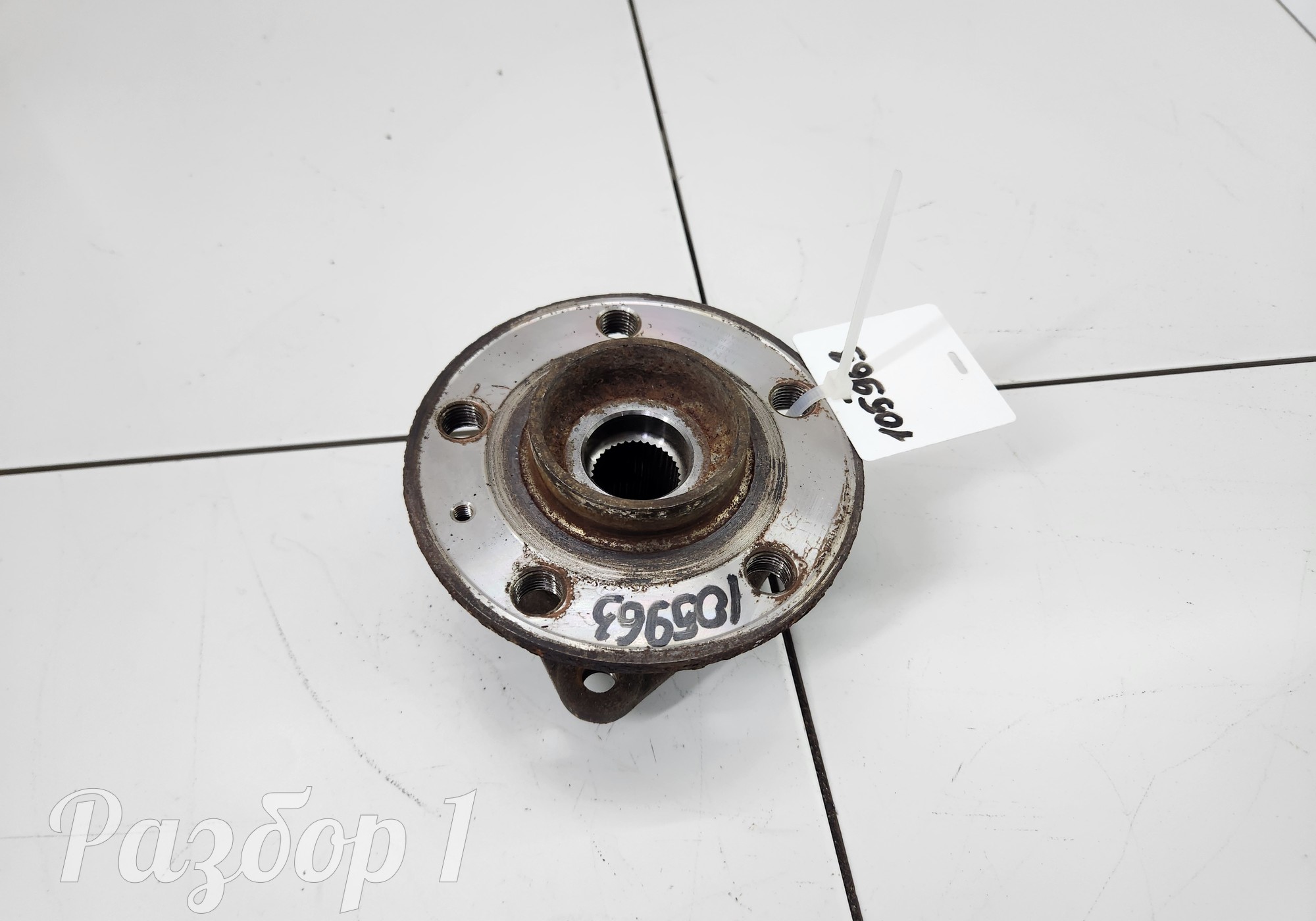 8889104371 Ступица передняя(левая) для Geely Tugella (с 2019)