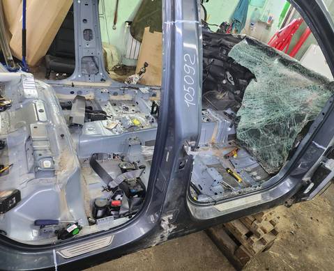 Порог с центральной стойкой правый для Geely Tugella (с 2019)