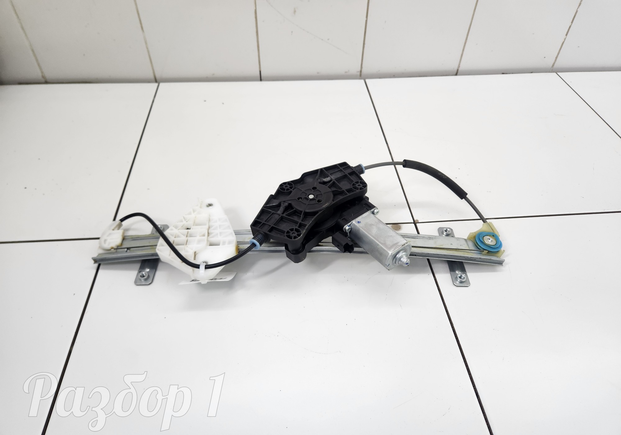 Стеклоподъемник электрический задний левый для Faw Bestune B70 (с 2020)