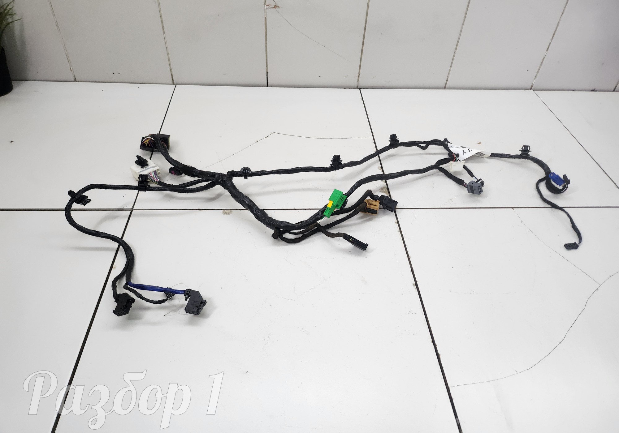 8893321295 Электропроводка центральной консоли для Geely Tugella (с 2019)