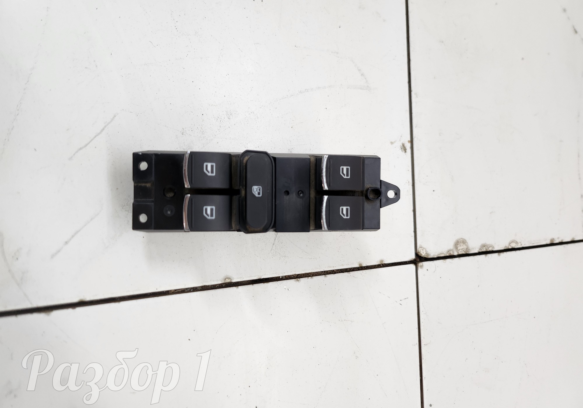 3746600XKR02A Блок управления стеклоподъемниками для Great Wall Wingle 7 (с 2020)