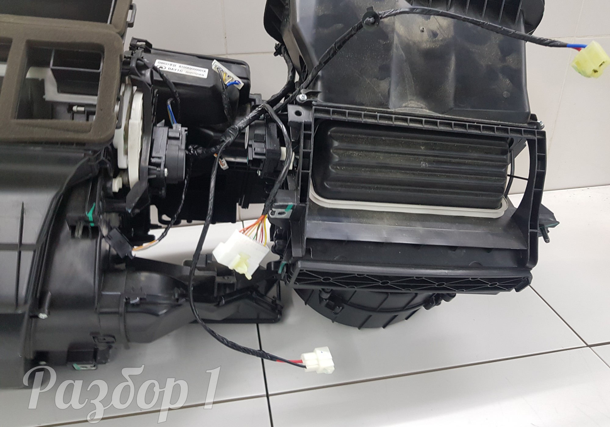 8100KQ000001A Корпус отопителя для Haval F7 (с 2019)